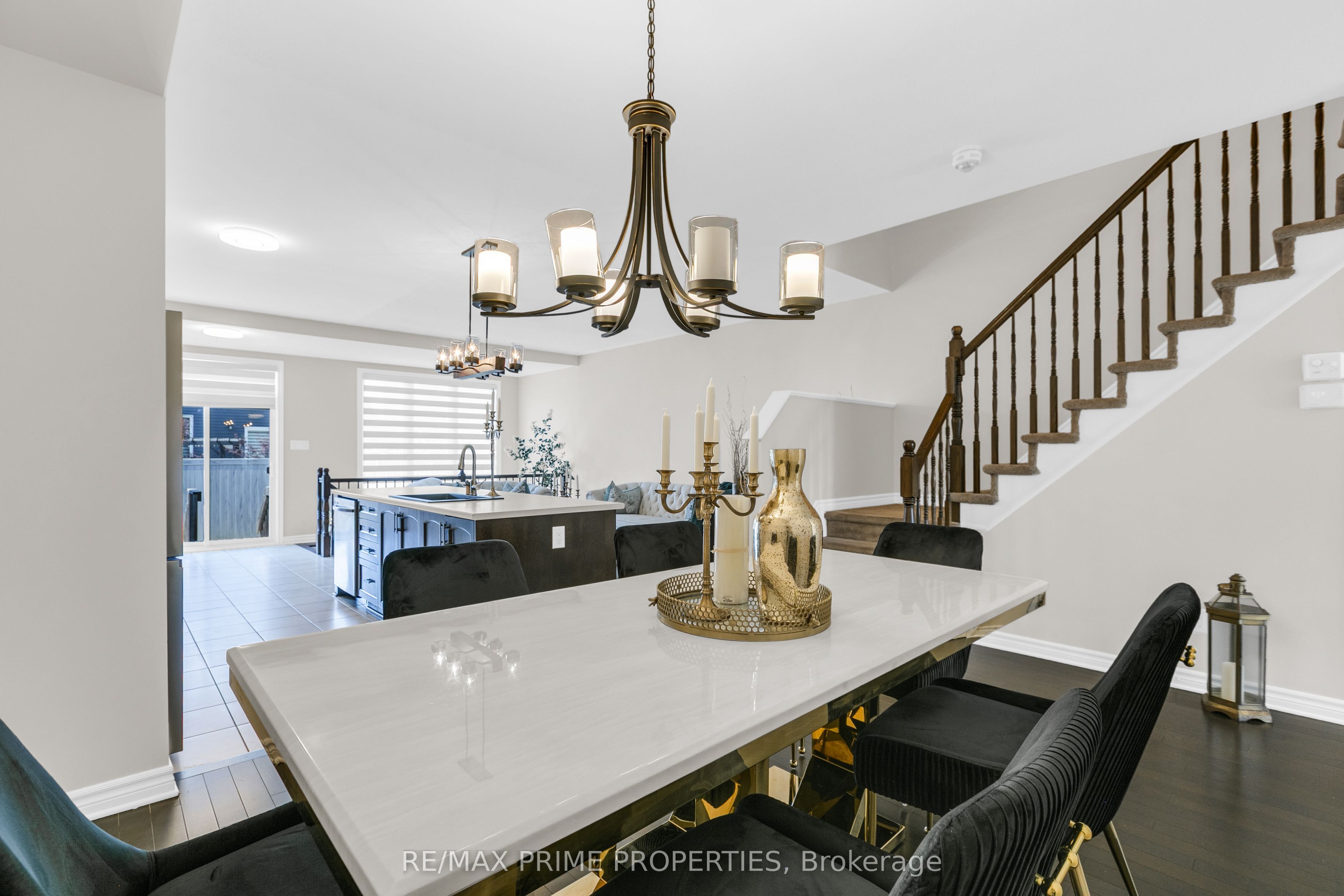 1149 Beckett Crescent Property Photo 7
