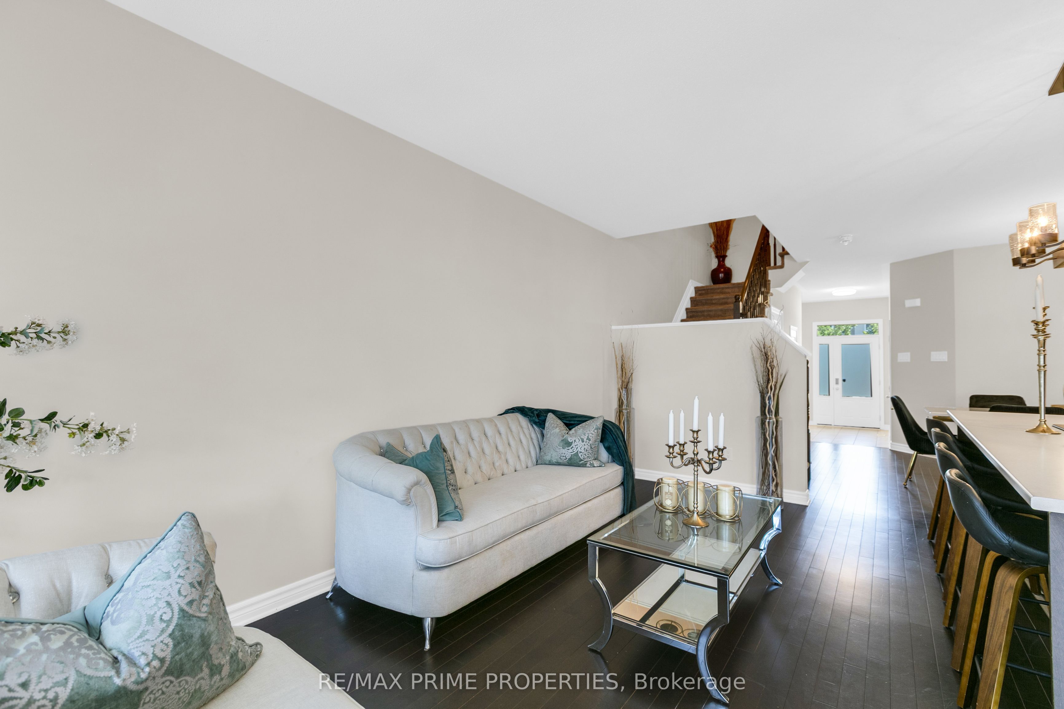 1149 Beckett Crescent Property Photo 11