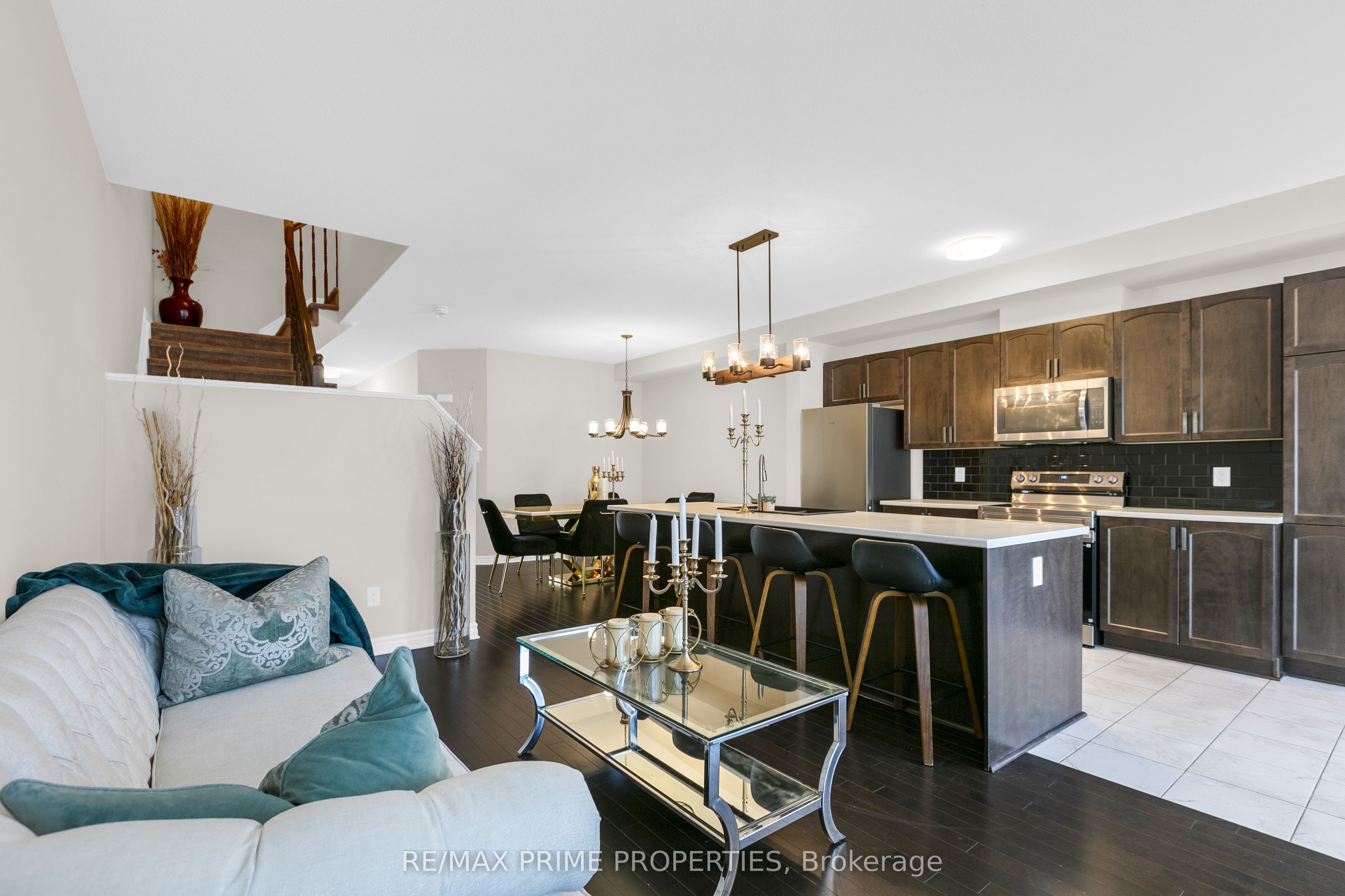 1149 Beckett Crescent Property Photo 12