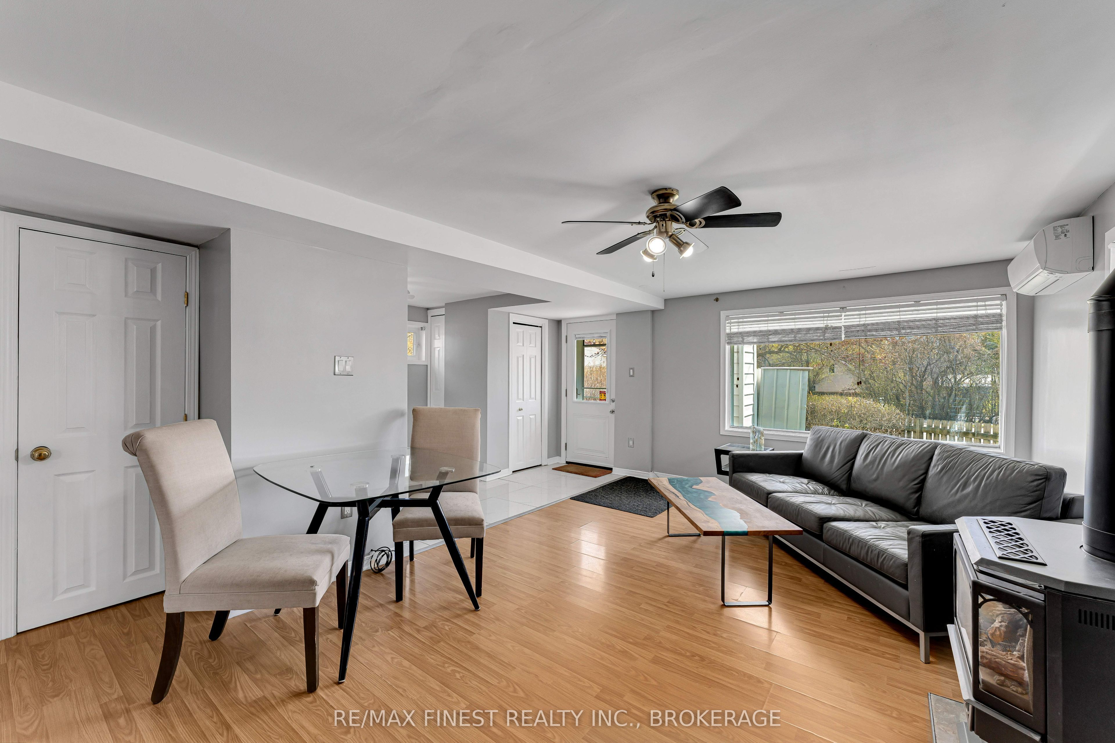 6 Baiden Street Property Photo 25