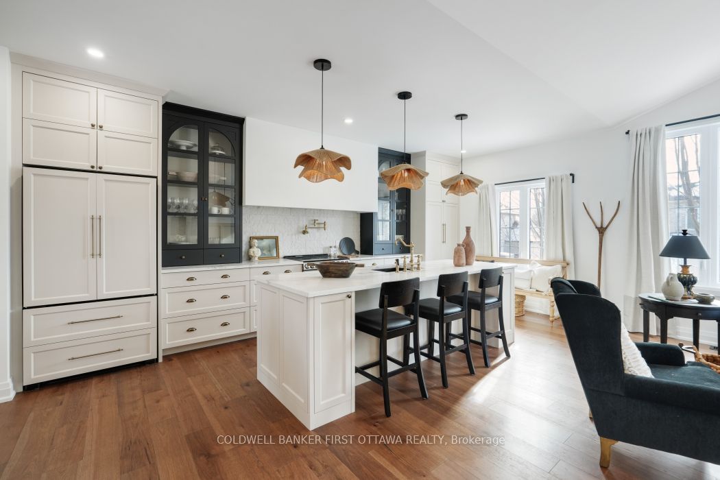 179 Glenncastle Drive Property Photo 15