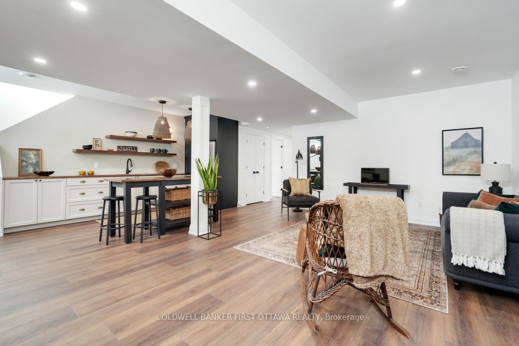 179 Glenncastle Drive Property Photo 33