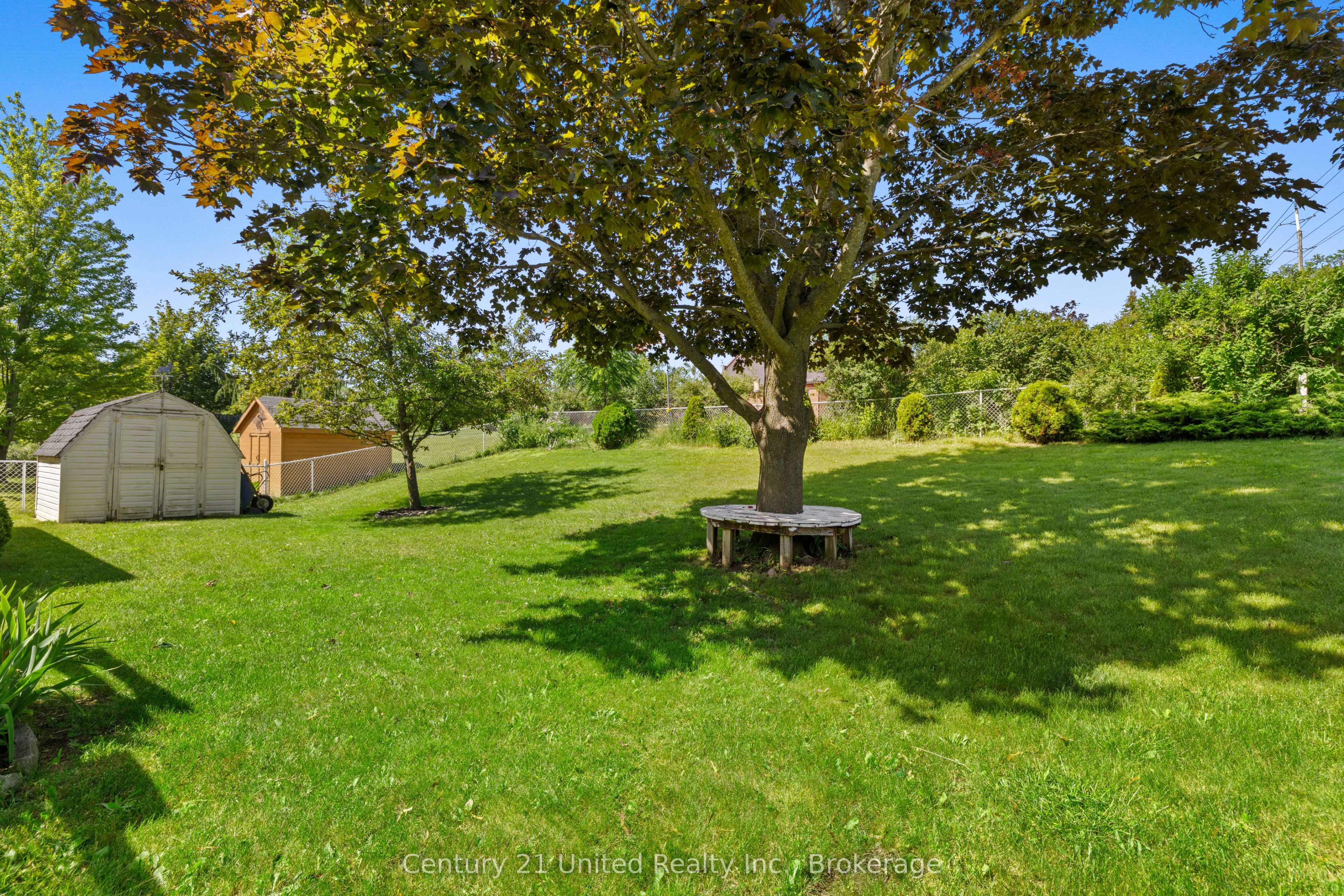 2317 Woodglade Boulevard Property Photo 5