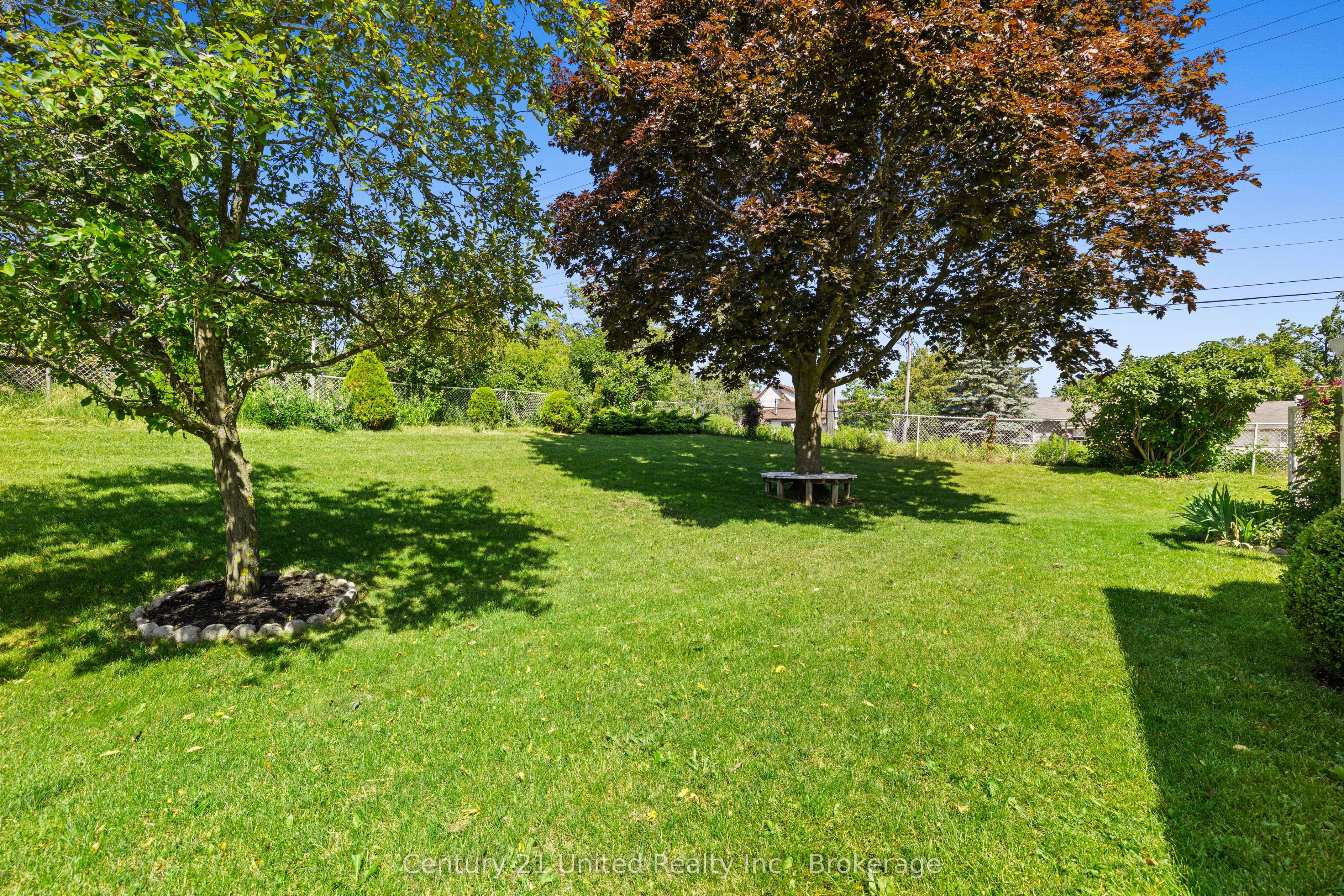 2317 Woodglade Boulevard Property Photo 6