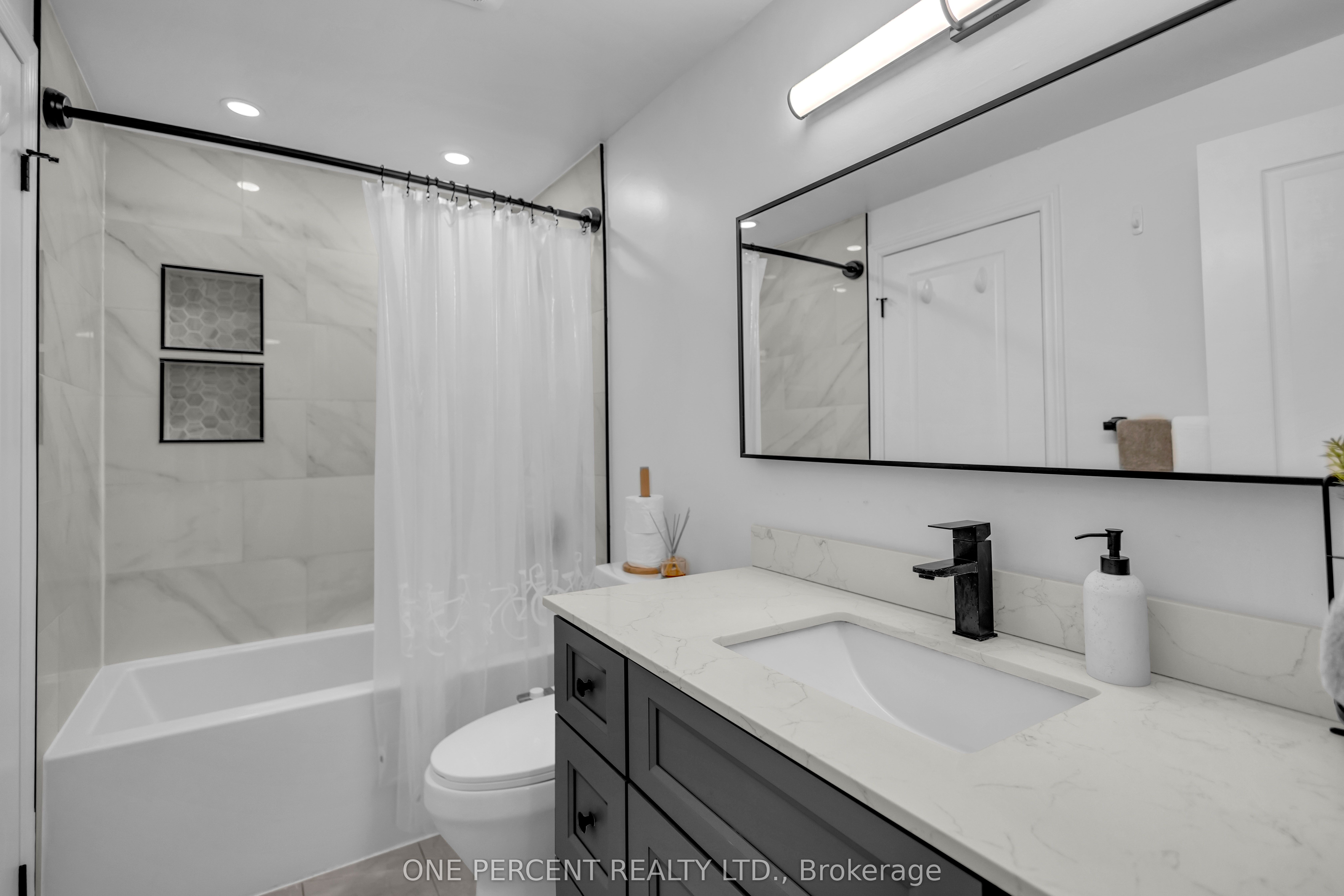 48 Kathleen Street Property Photo 23