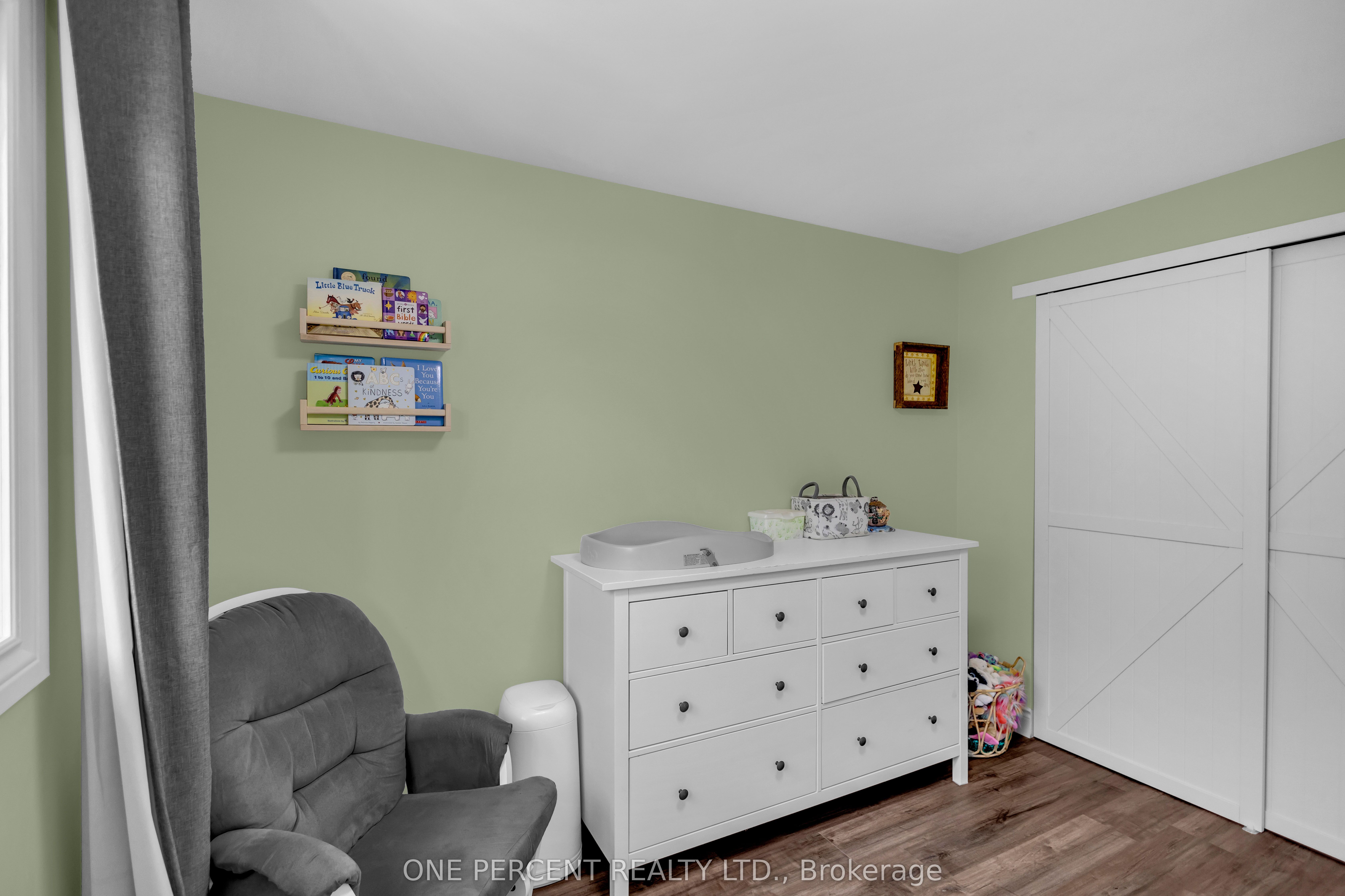 48 Kathleen Street Property Photo 29