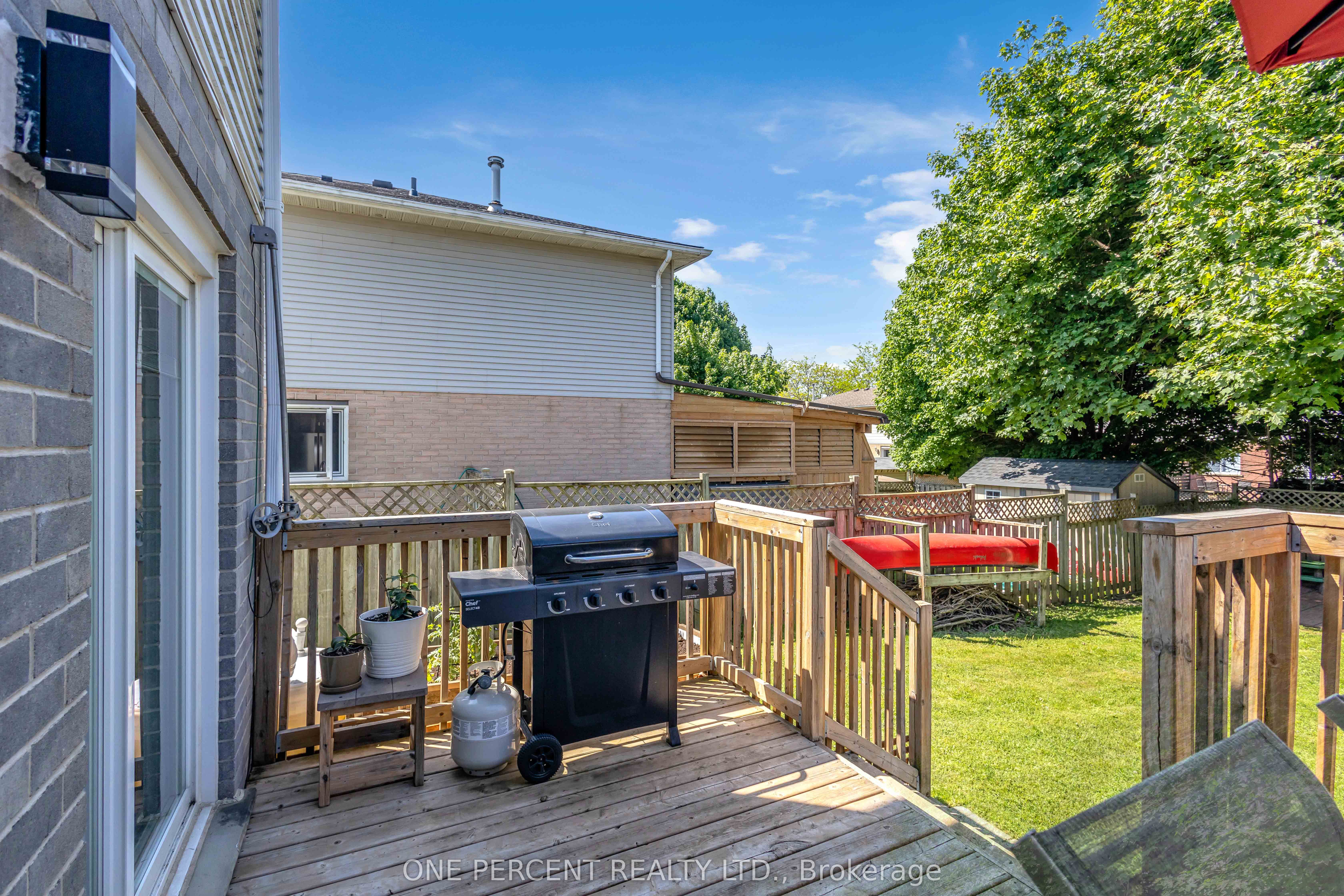 48 Kathleen Street Property Photo 37