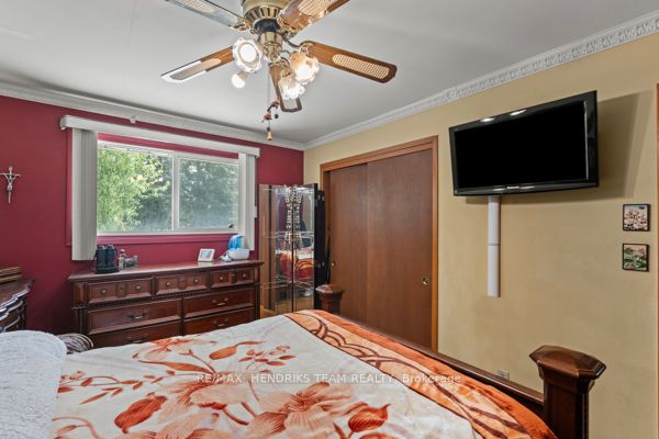 33 Meadowbrook Crescent Property Photo 15