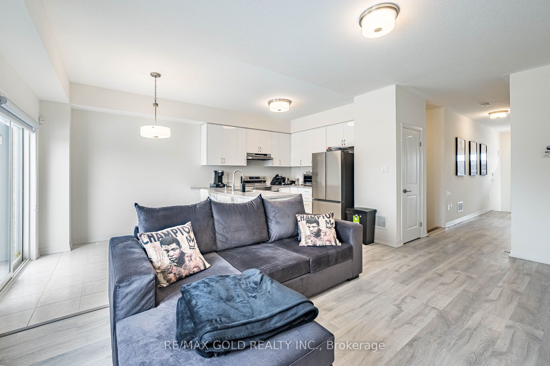 37 George Brier Drive Property Photo 6