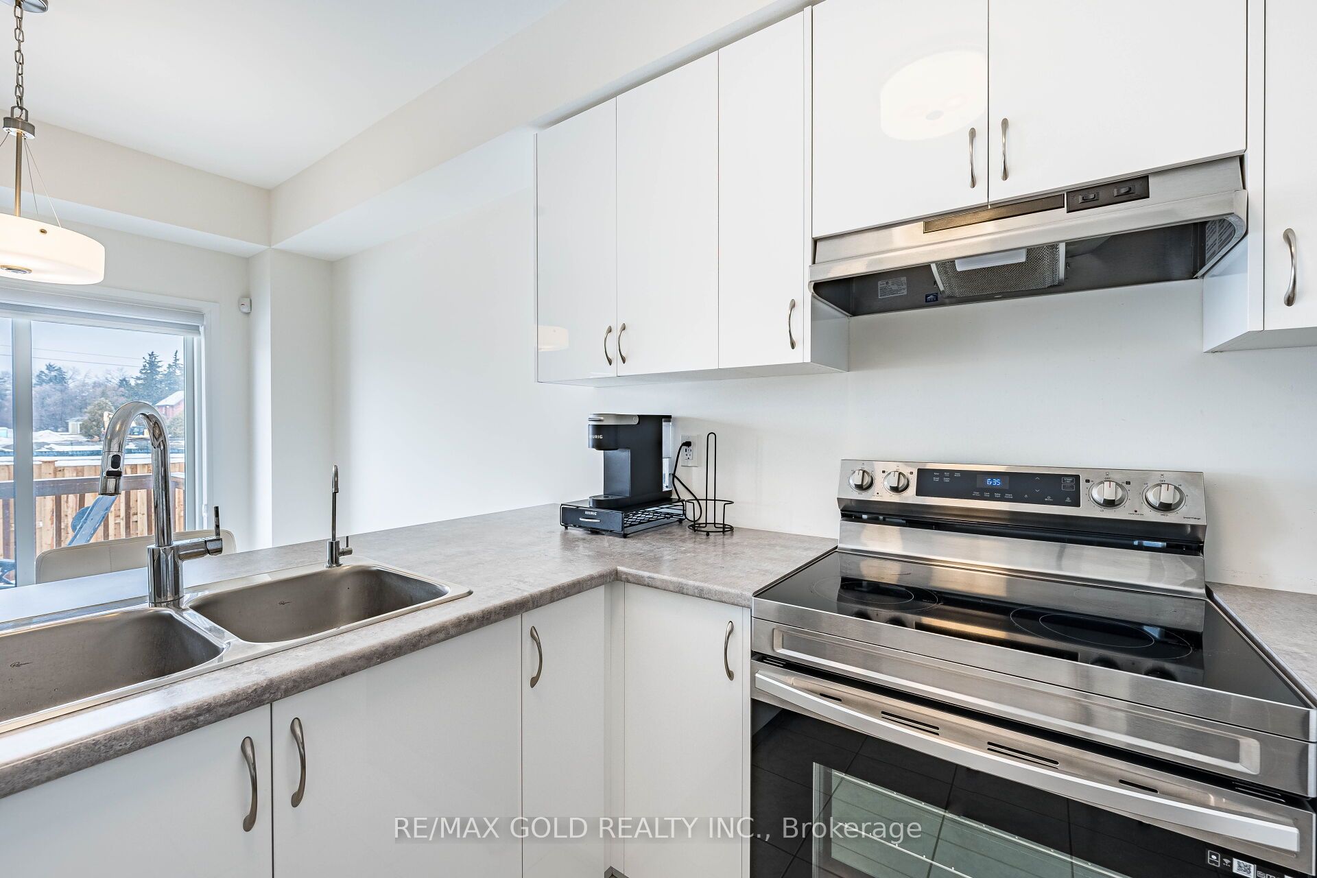 37 George Brier Drive Property Photo 12