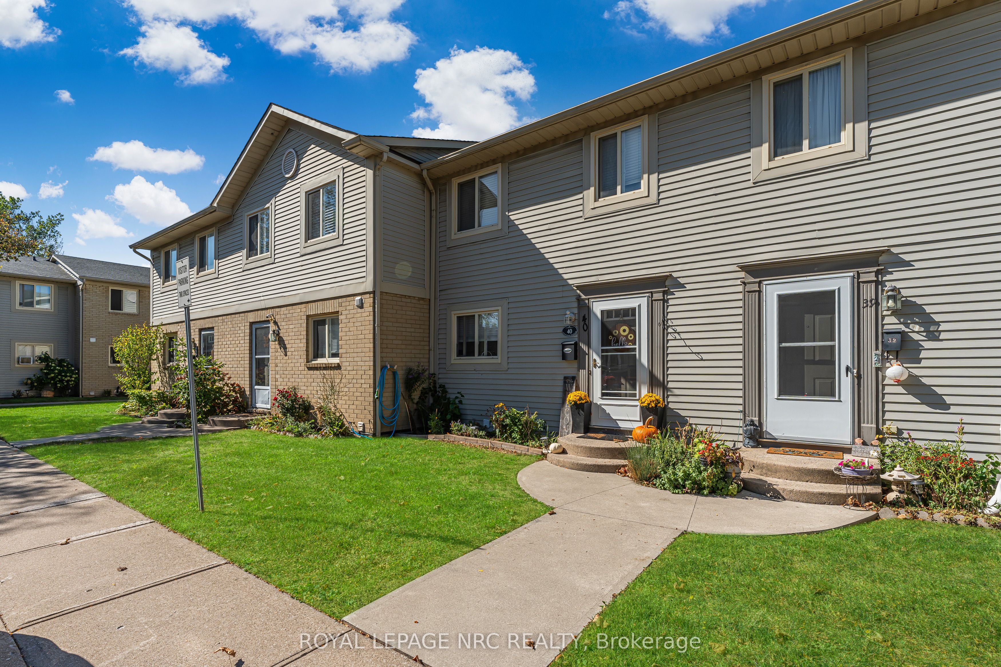 65 Dorchester Boulevard 40 Property Photo 1