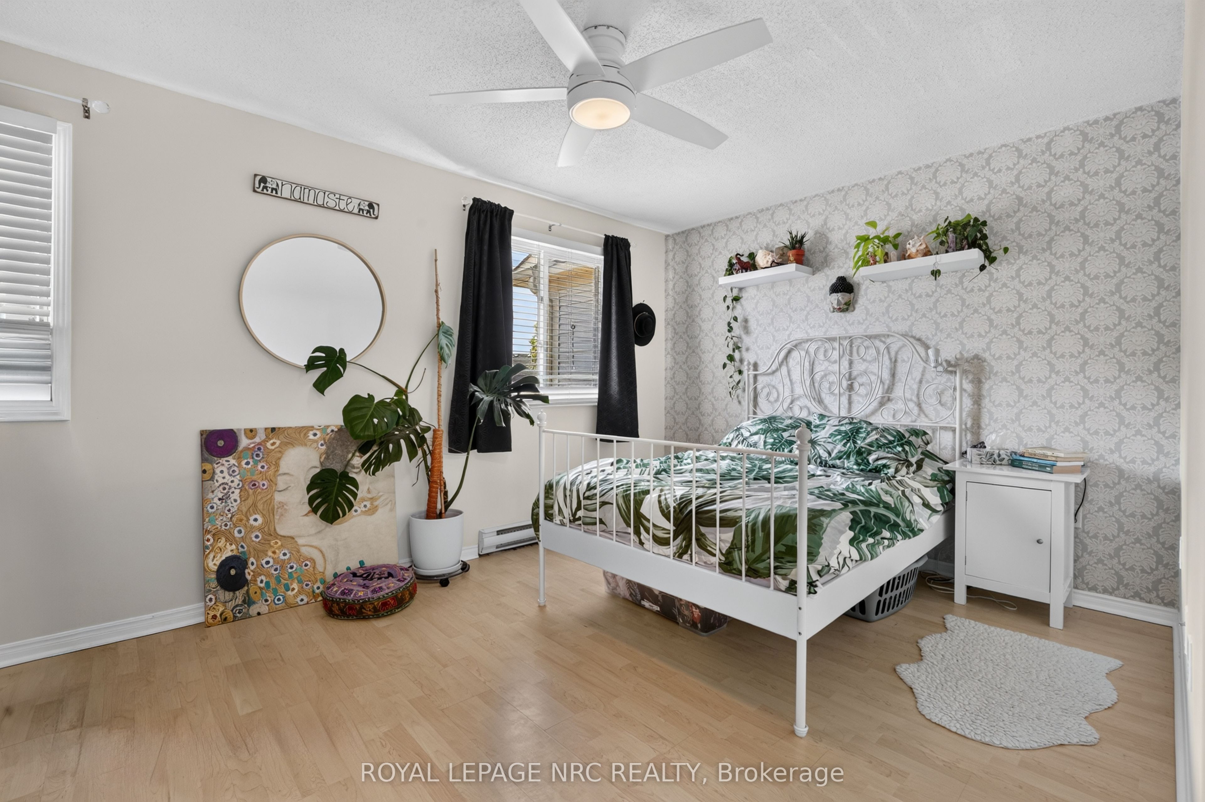65 Dorchester Boulevard 40 Property Photo 13