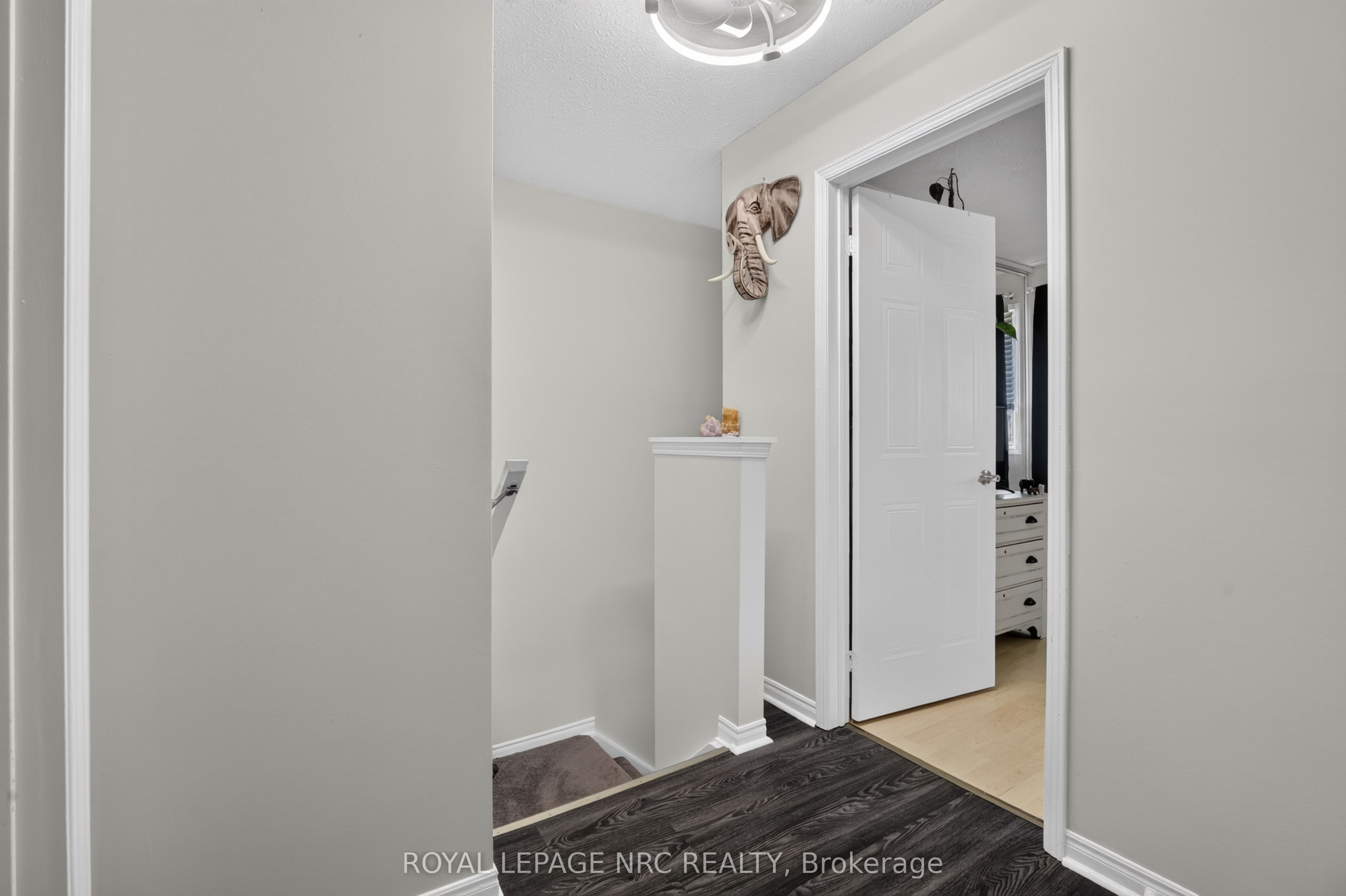 65 Dorchester Boulevard 40 Property Photo 17