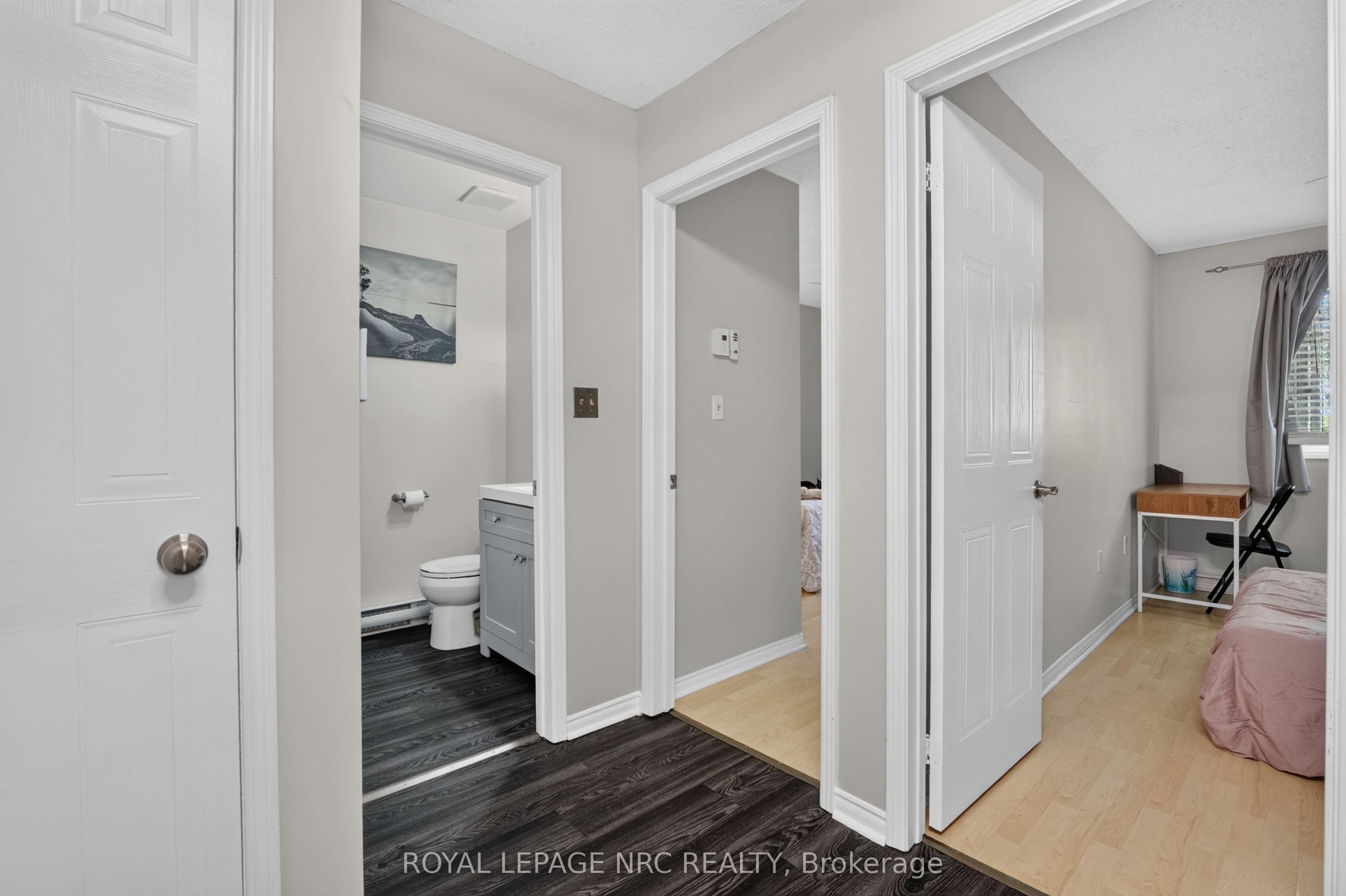 65 Dorchester Boulevard 40 Property Photo 18