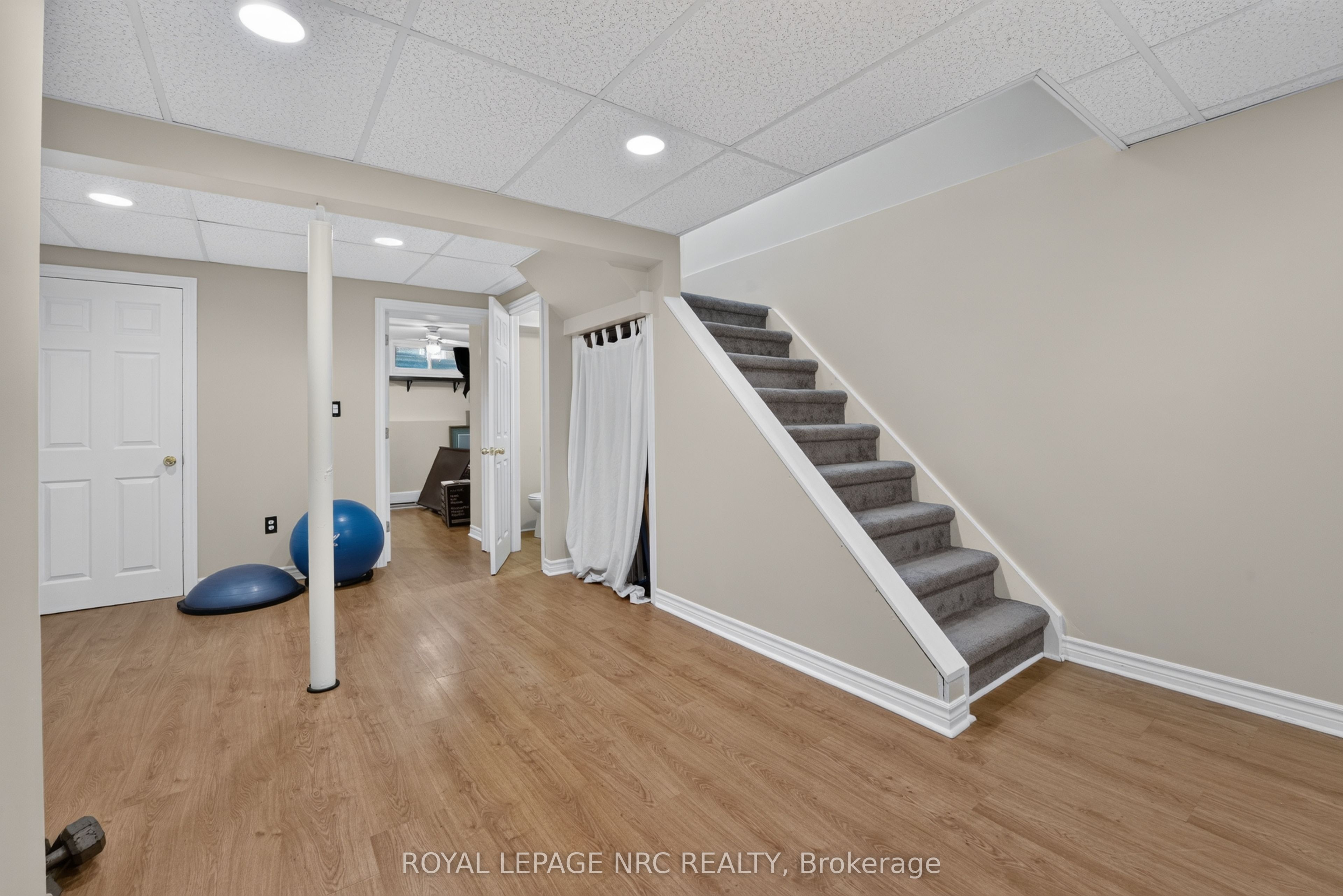 65 Dorchester Boulevard 40 Property Photo 42