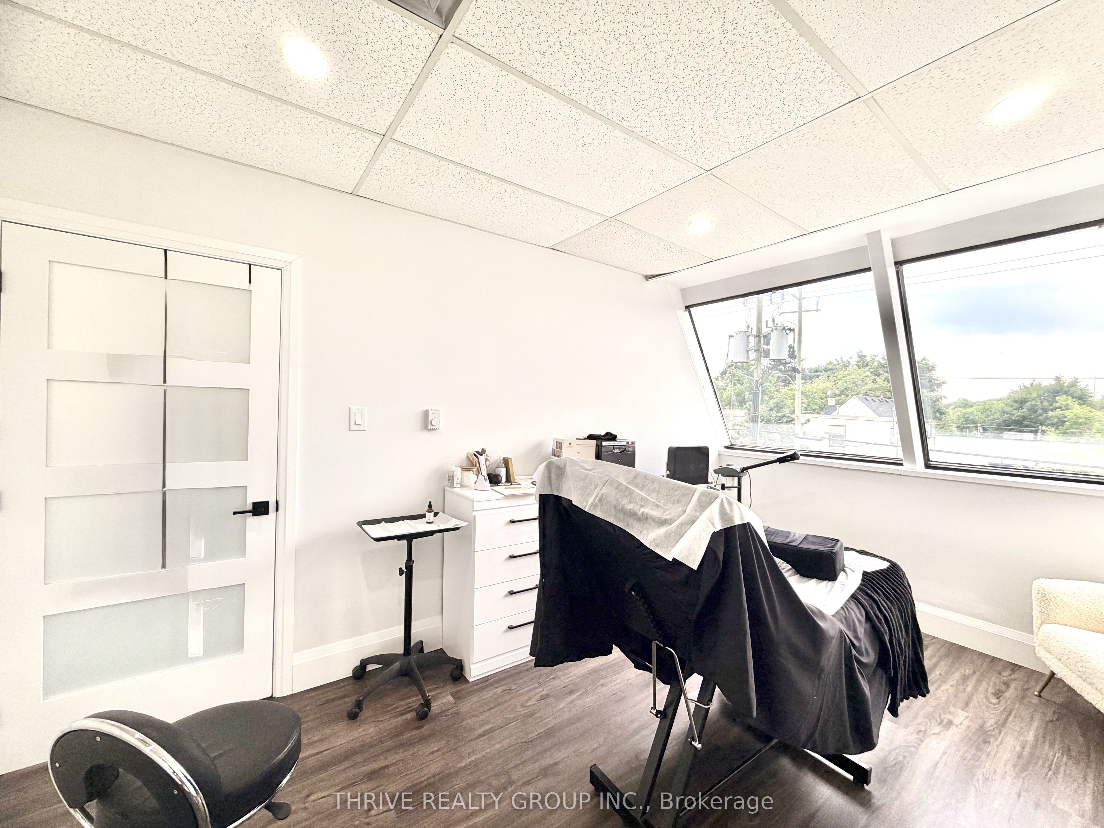 1288 Commissioners Road W 211 Property Photo 15