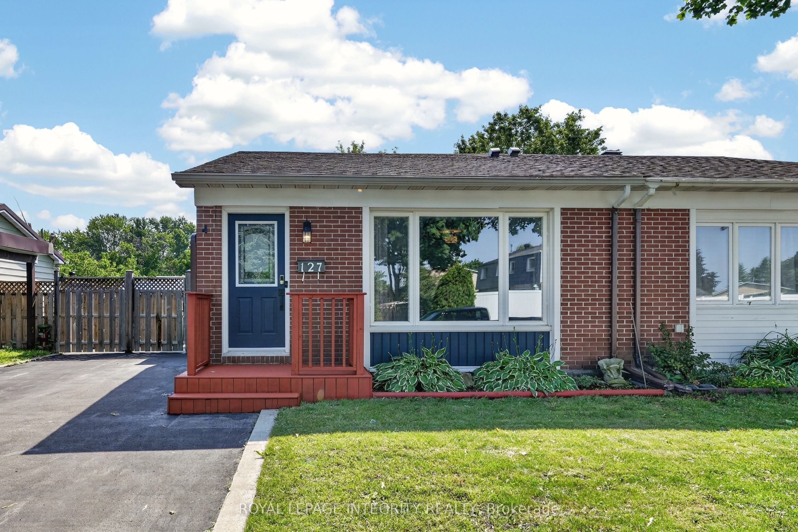 127 Morton Drive Property Photo 1