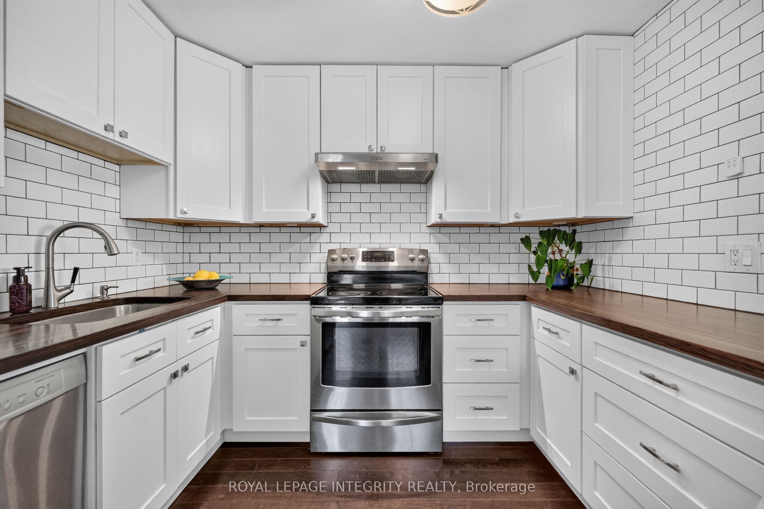 127 Morton Drive Property Photo 12