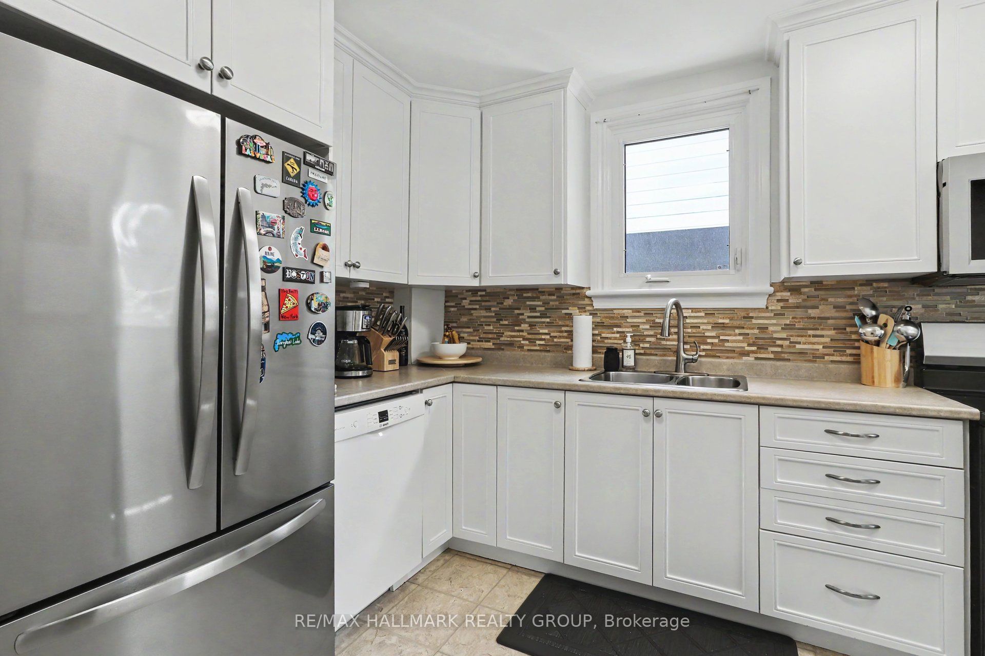 99 Dagmar Avenue Property Photo 10