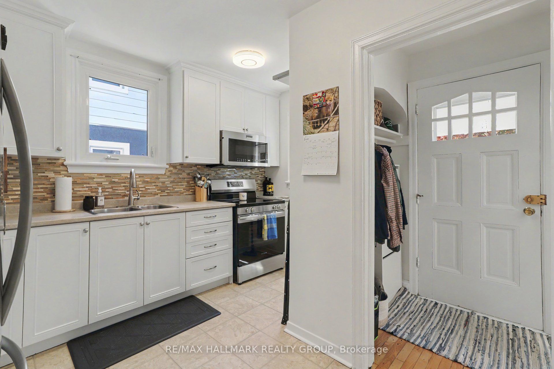 99 Dagmar Avenue Property Photo 11