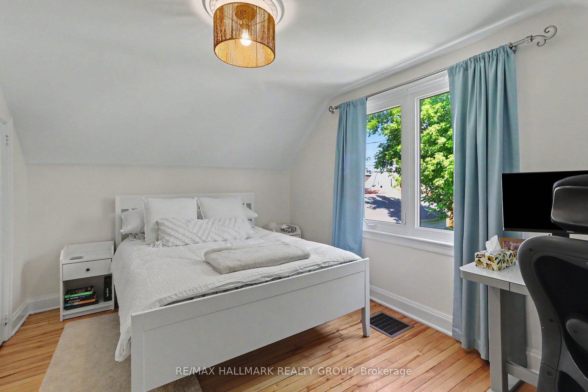 99 Dagmar Avenue Property Photo 18