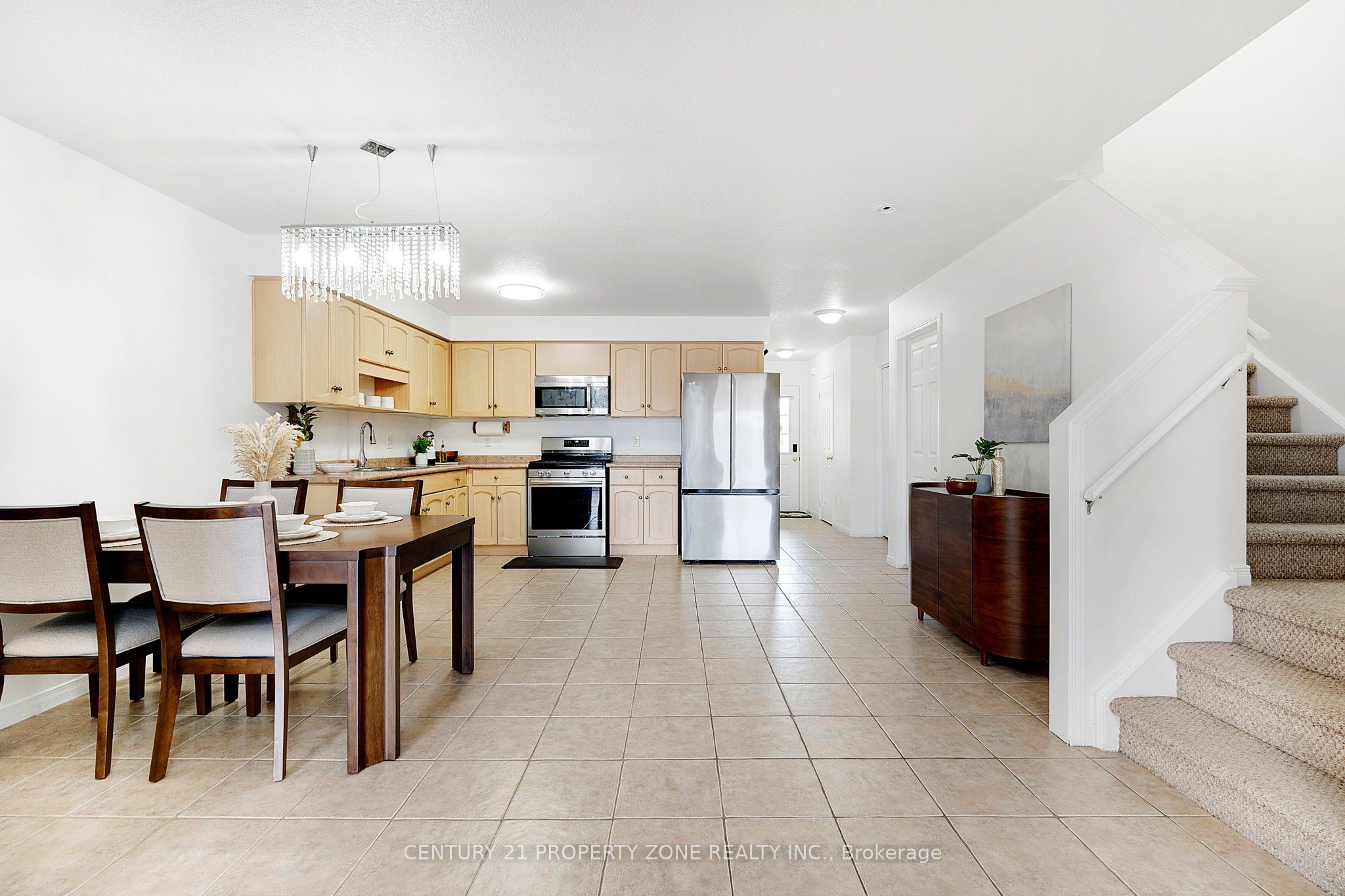 210 Dawn Avenue 35 Property Photo 10