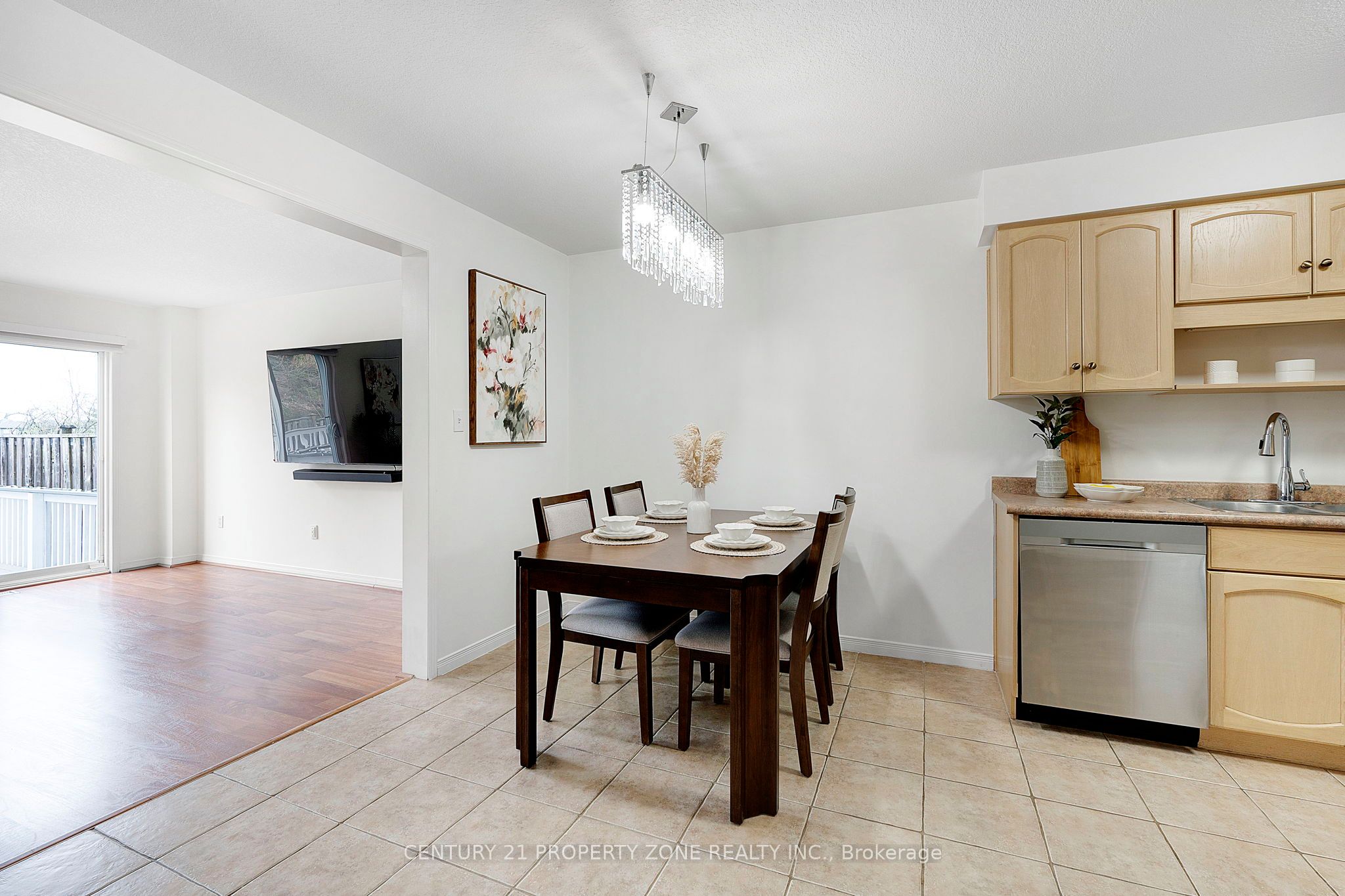210 Dawn Avenue 35 Property Photo 13