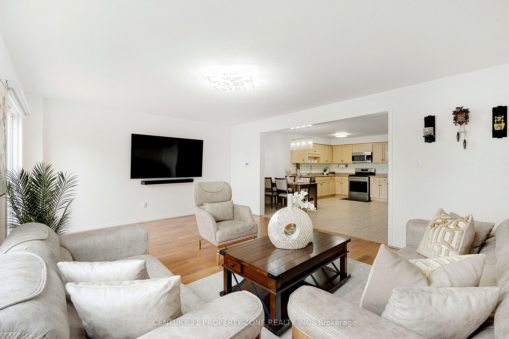 210 Dawn Avenue 35 Property Photo 16