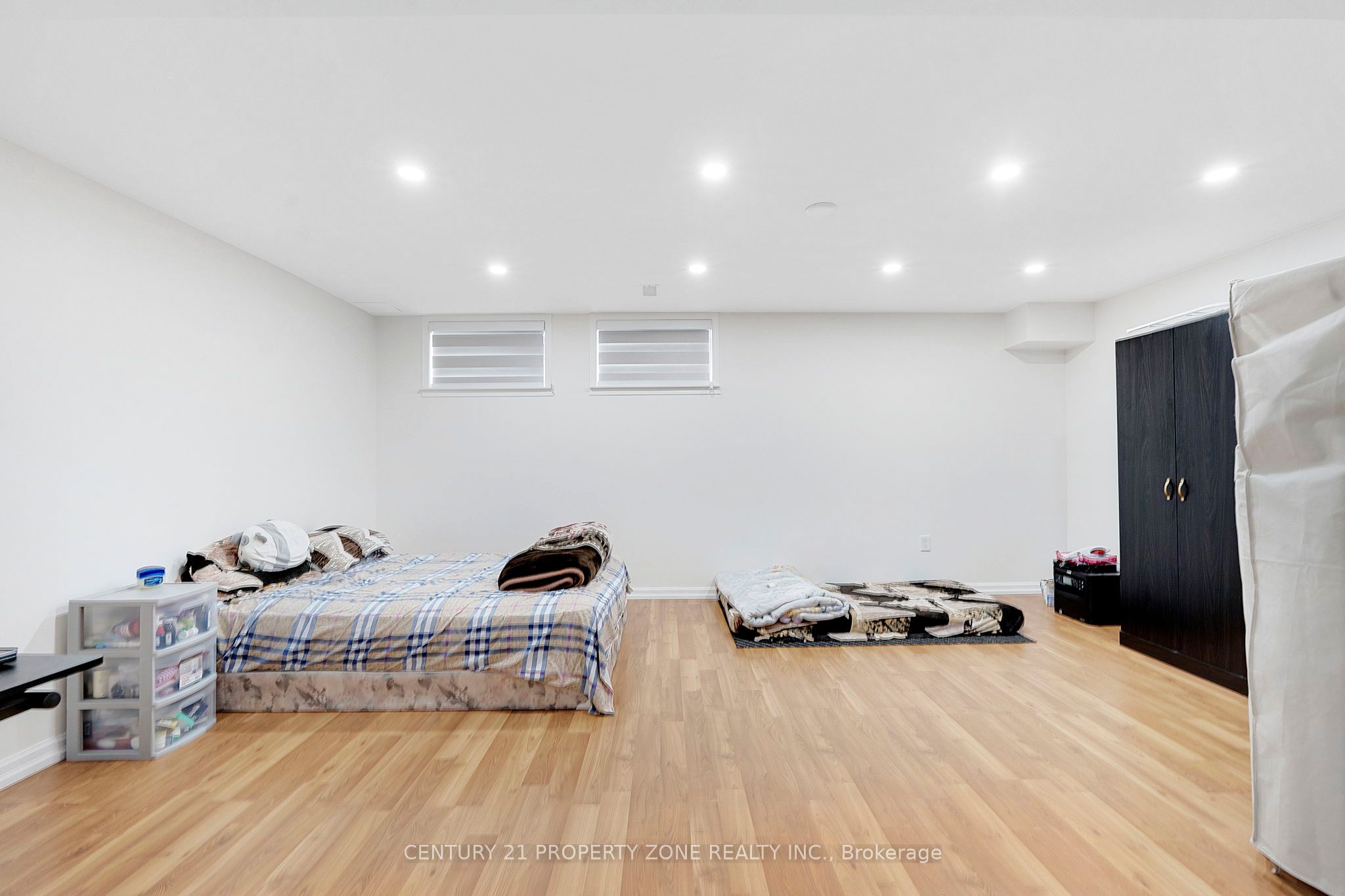 210 Dawn Avenue 35 Property Photo 29