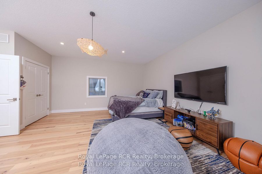9 Sunset Place Property Photo 23
