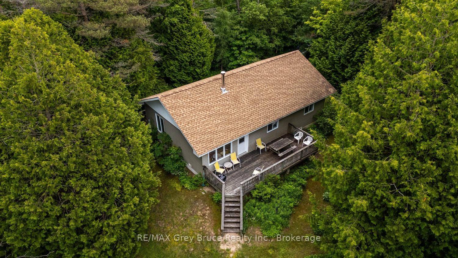 550 Huron Road N Property Photo 27