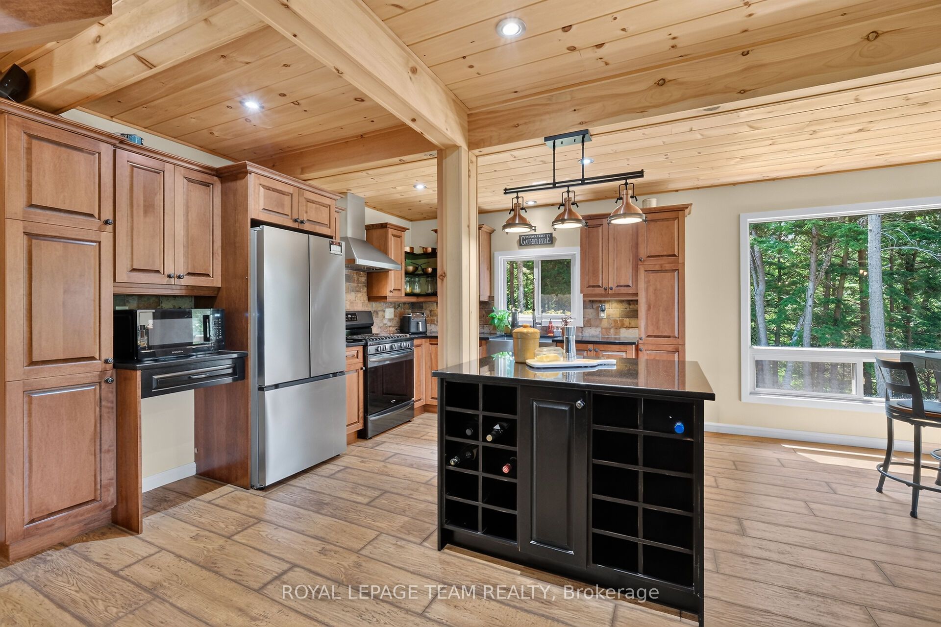 102 A Mcvicar Lane Property Photo 6