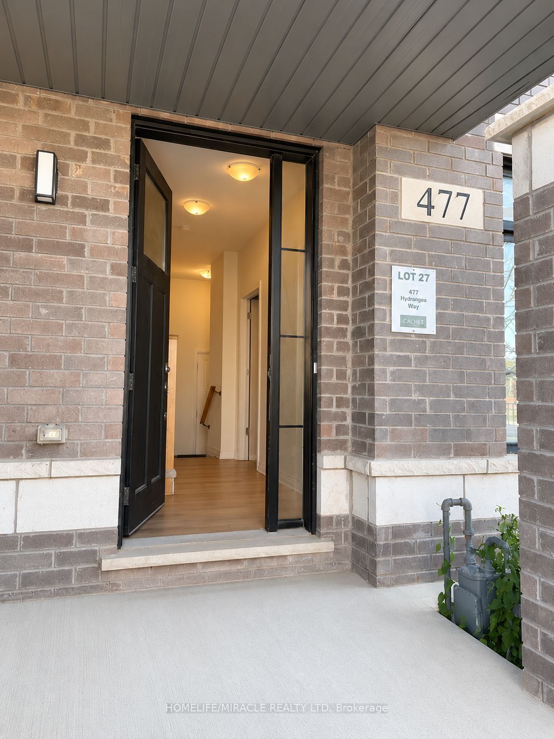 477 Provident Way Property Photo 7