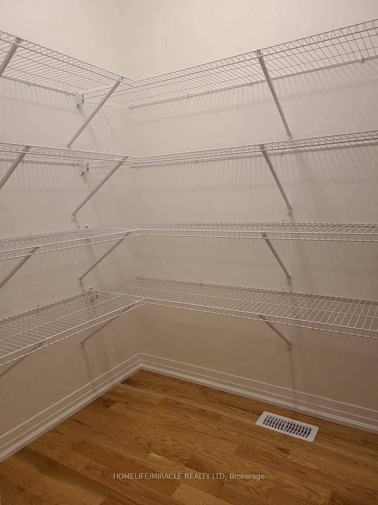 477 Provident Way Property Photo 30