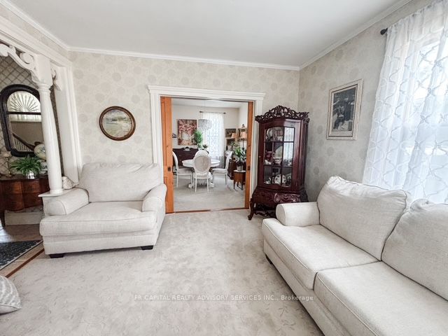 49 Centre Street Property Photo 6
