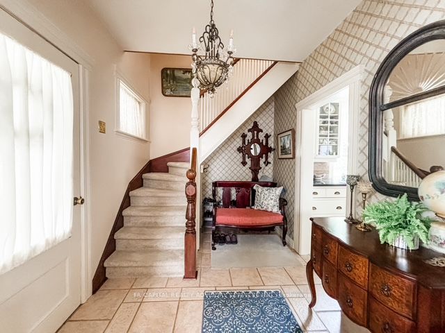 49 Centre Street Property Photo 13