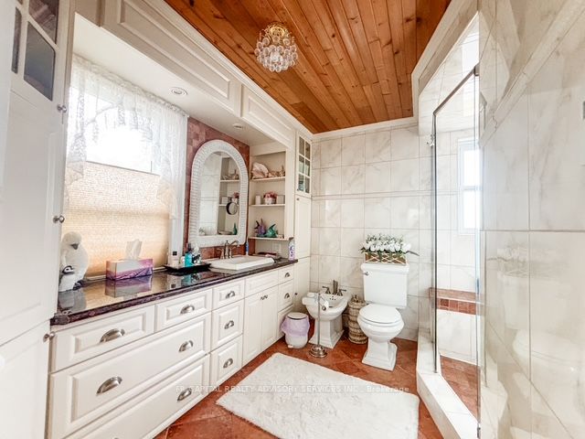 49 Centre Street Property Photo 14