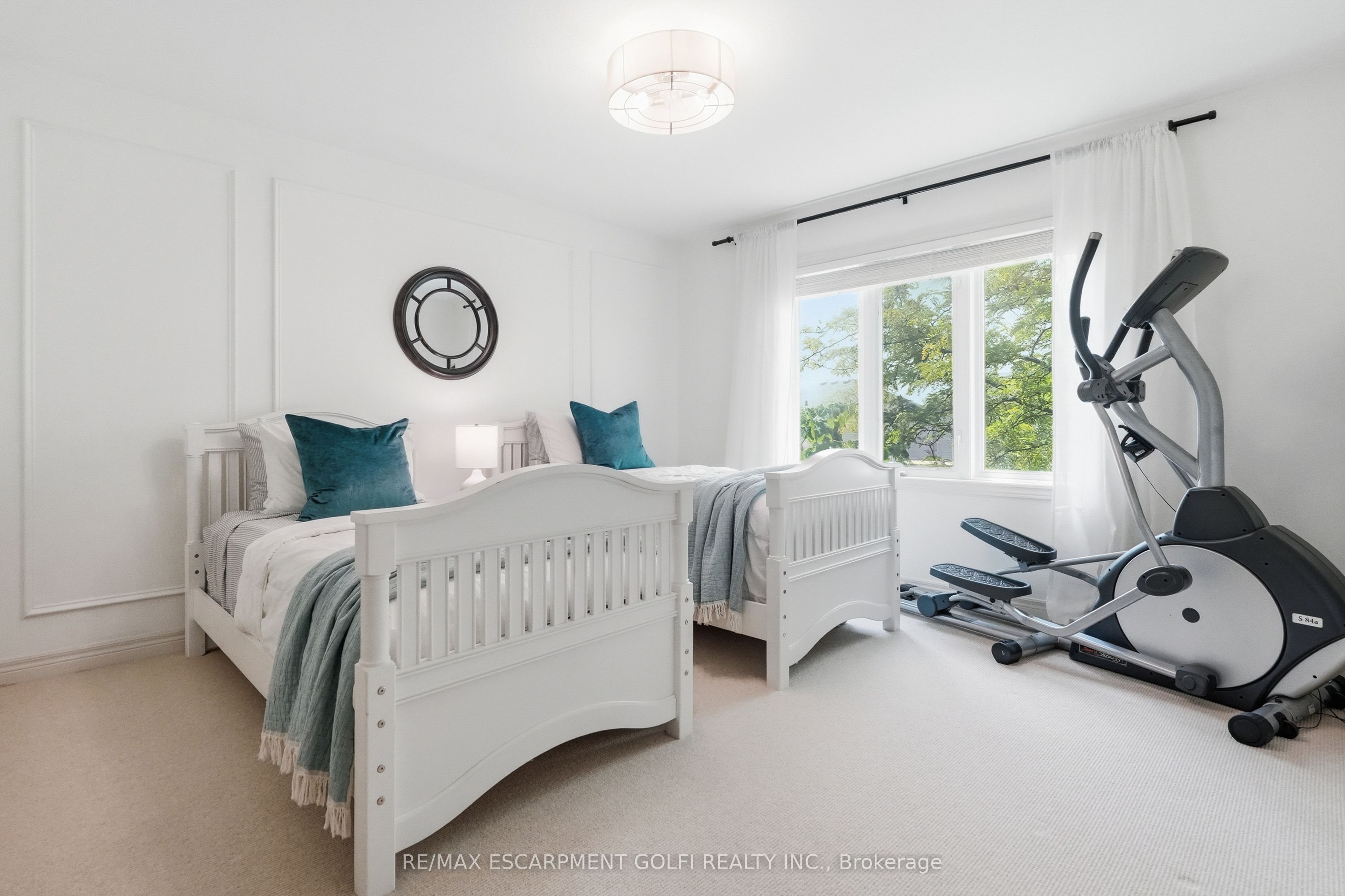 129 Magnificent Way Property Photo 22