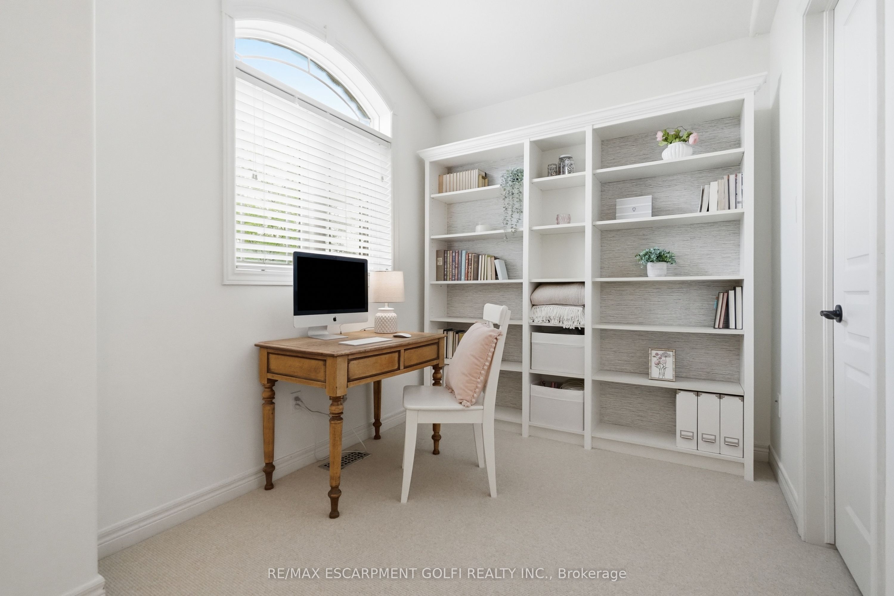 129 Magnificent Way Property Photo 25