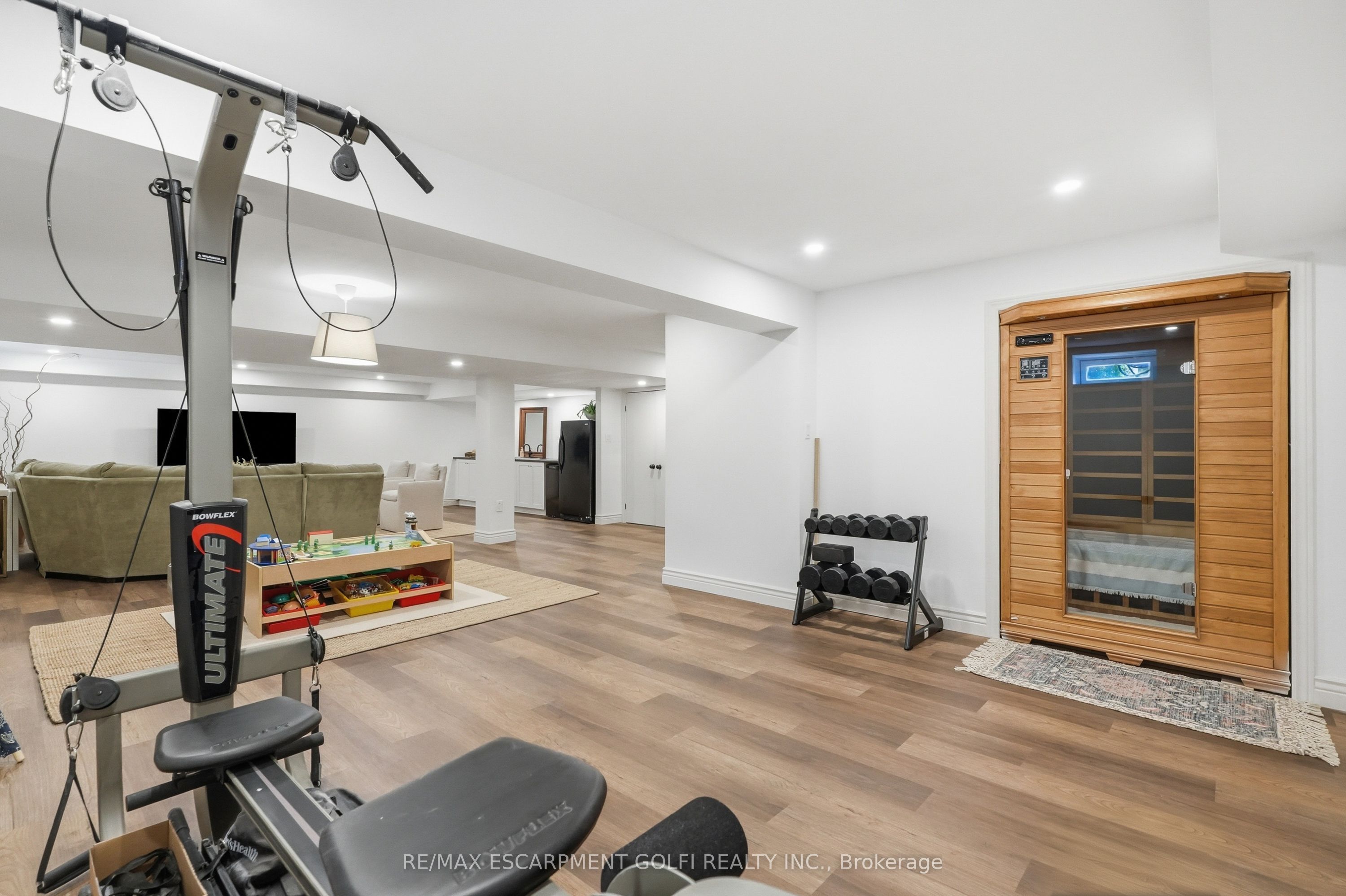 129 Magnificent Way Property Photo 36