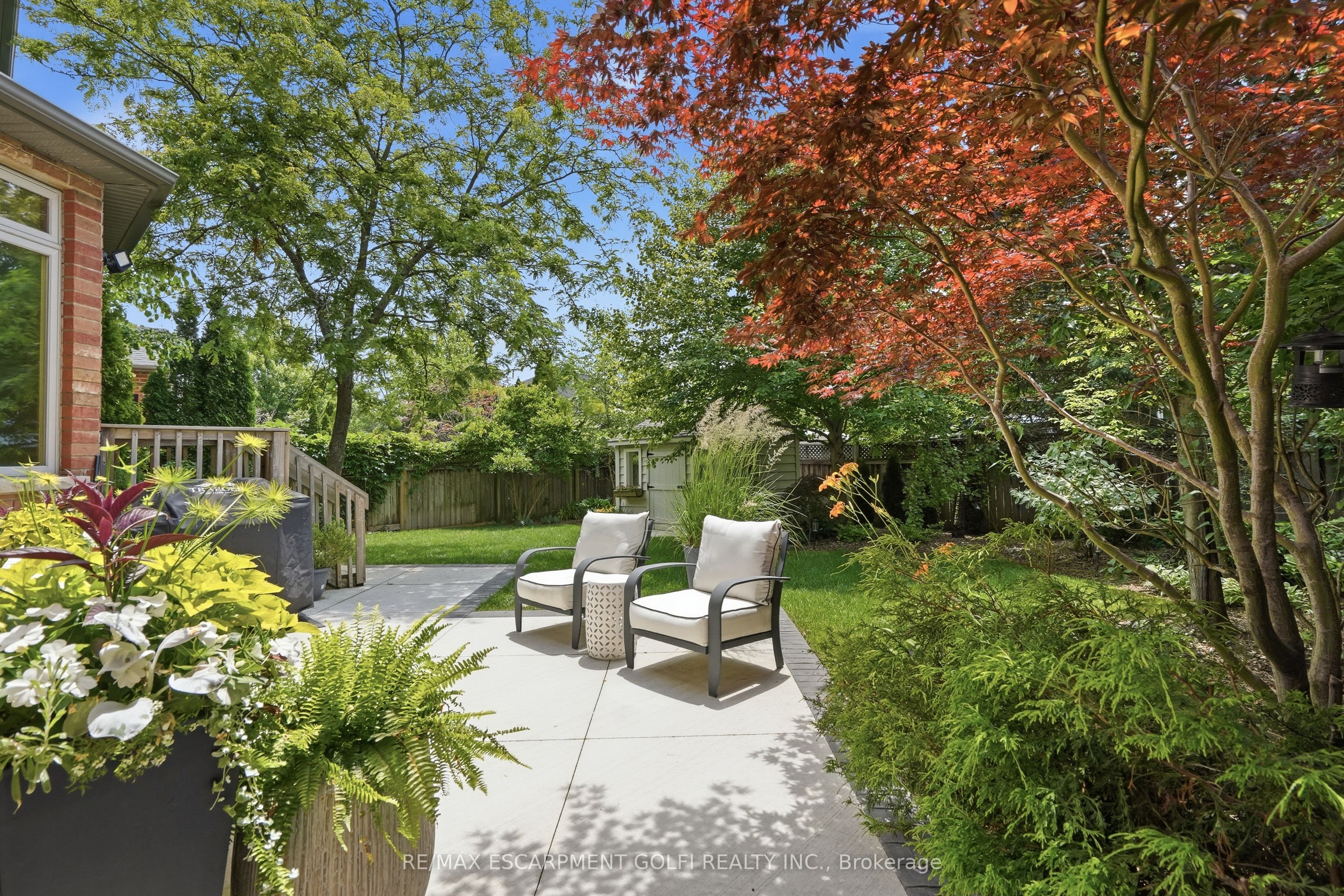 129 Magnificent Way Property Photo 40