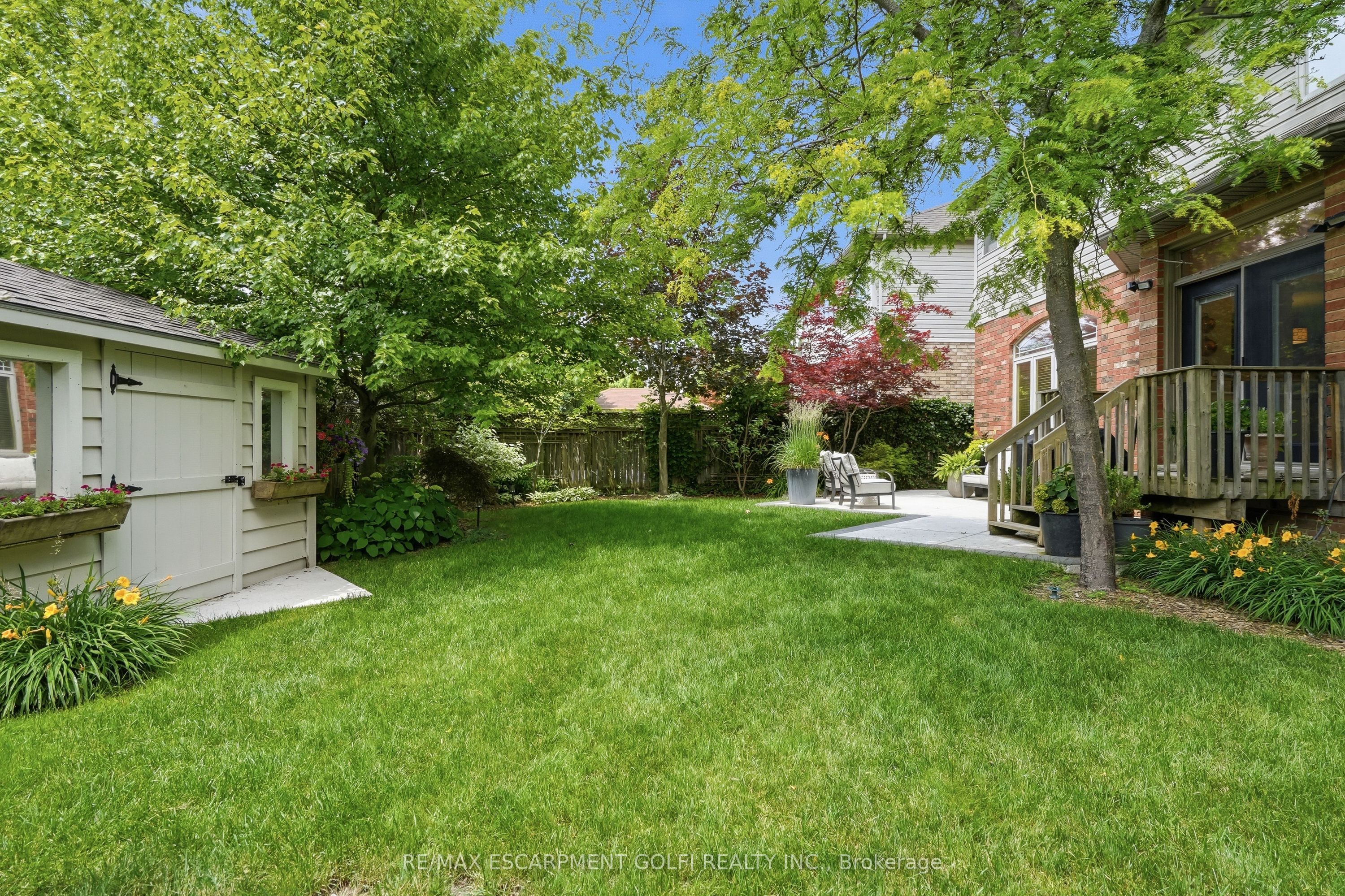 129 Magnificent Way Property Photo 41