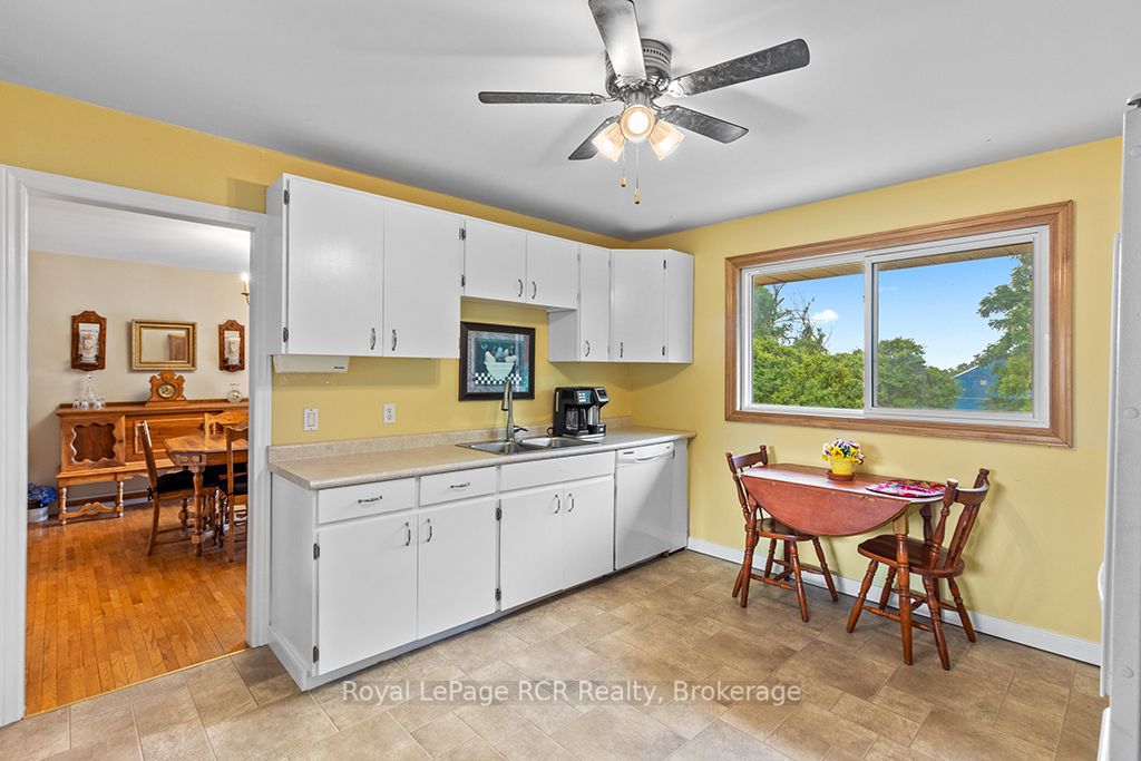 489 Ridge Road Property Photo 8