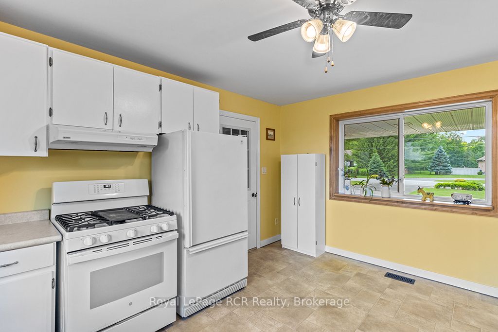 489 Ridge Road Property Photo 10
