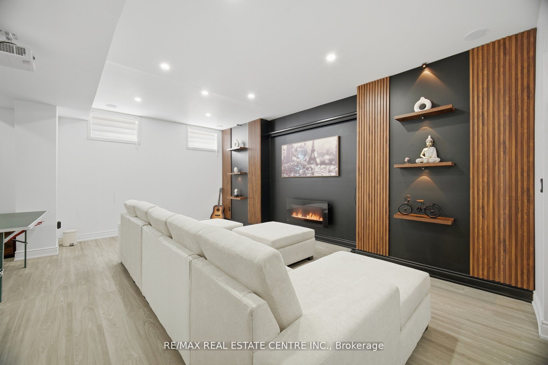 47 Festival Way Property Photo 33