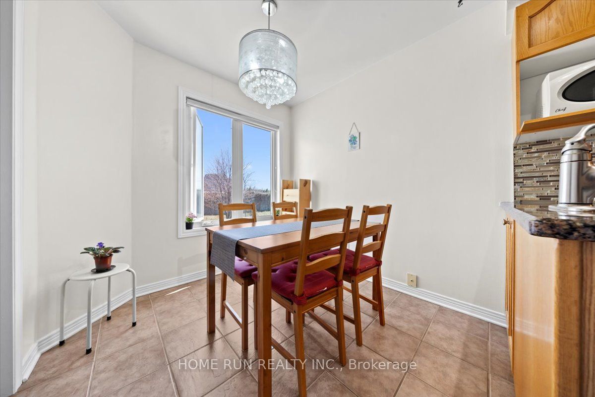 113 Gray Crescent Property Photo 12