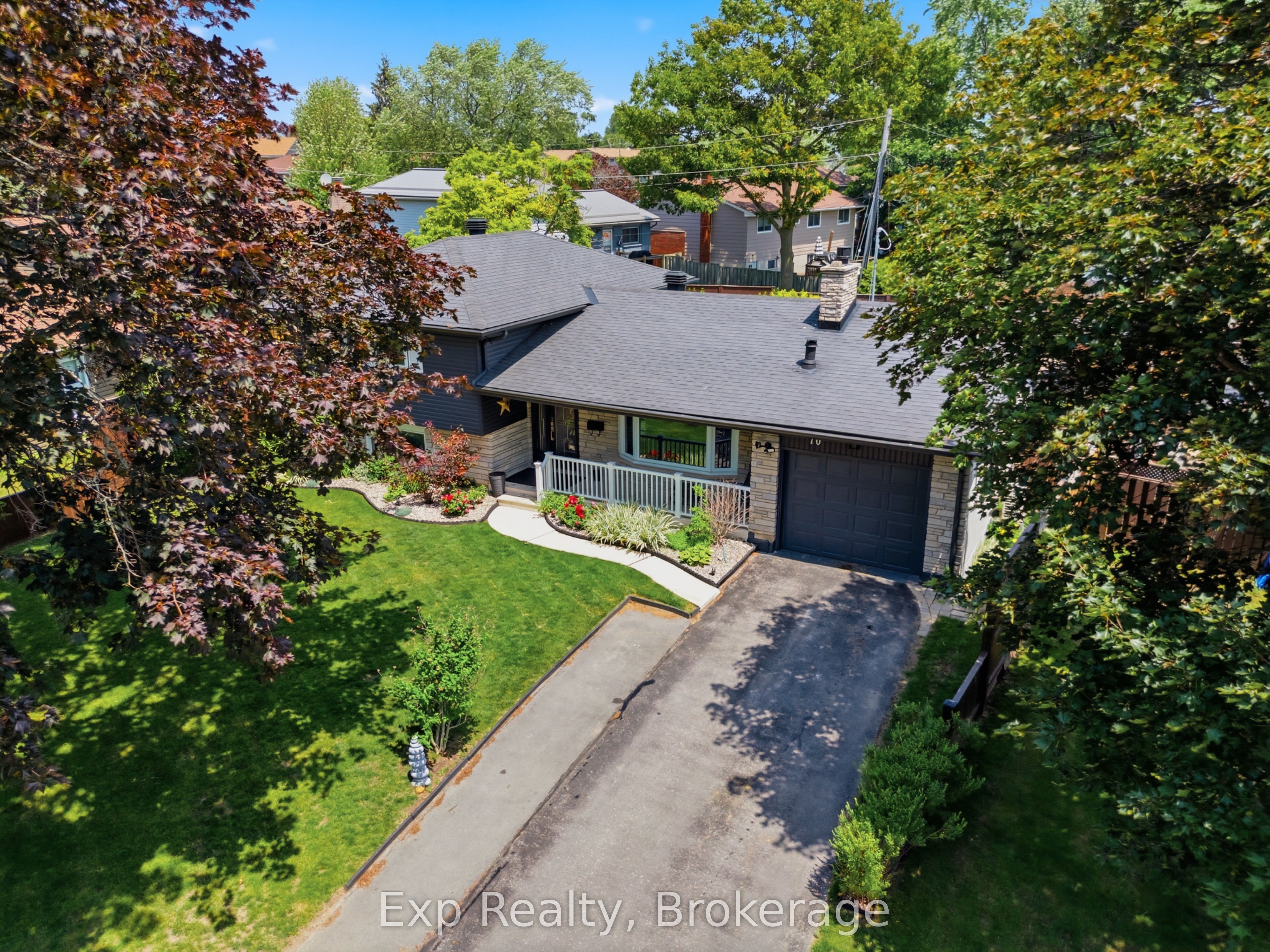 70 Tripp Boulevard Property Photo 4