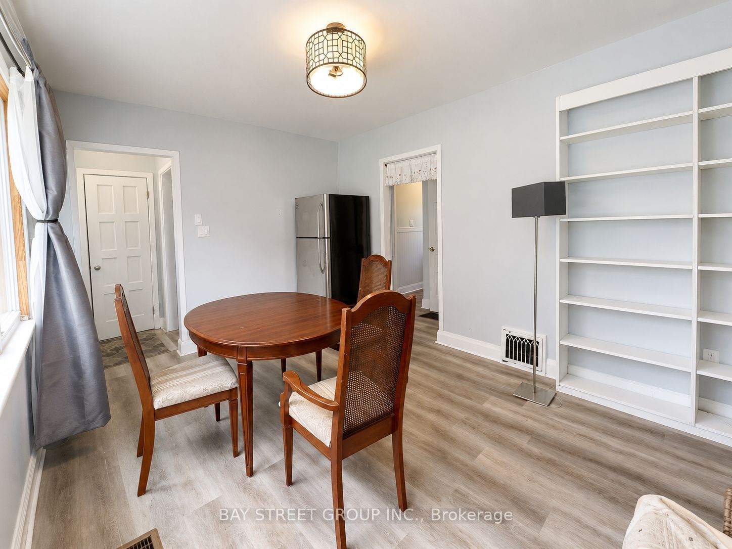188 Haddon Avenue S Property Photo 4