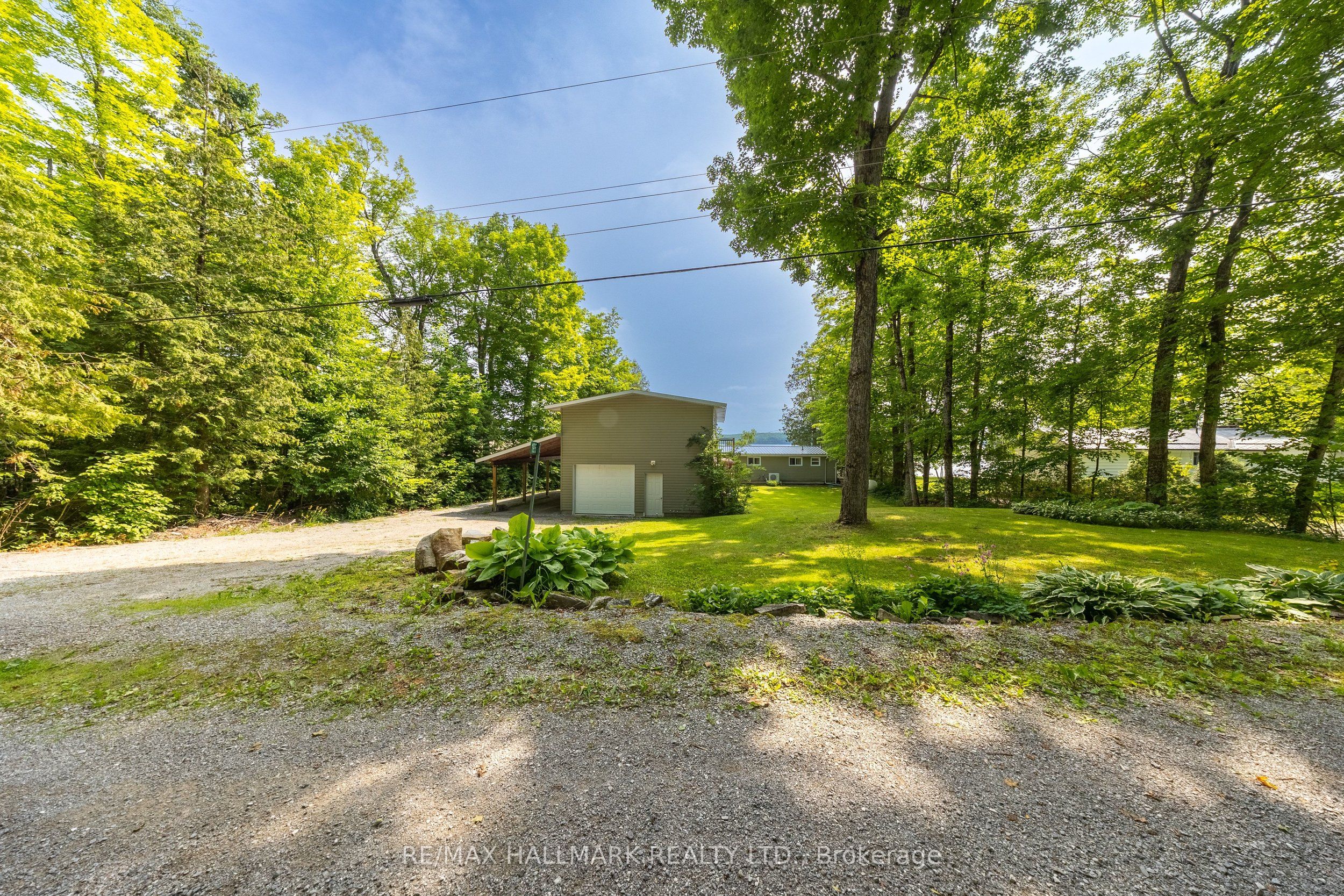 195 Weldon Drive Property Photo 4