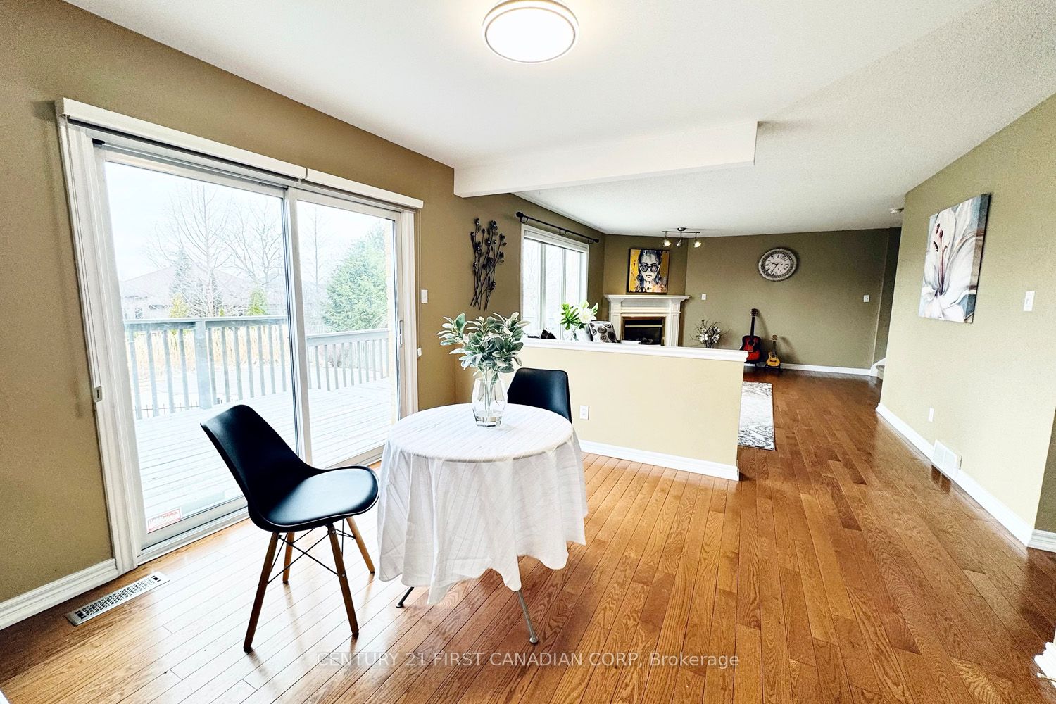 1836 Haycock Place Property Photo 15